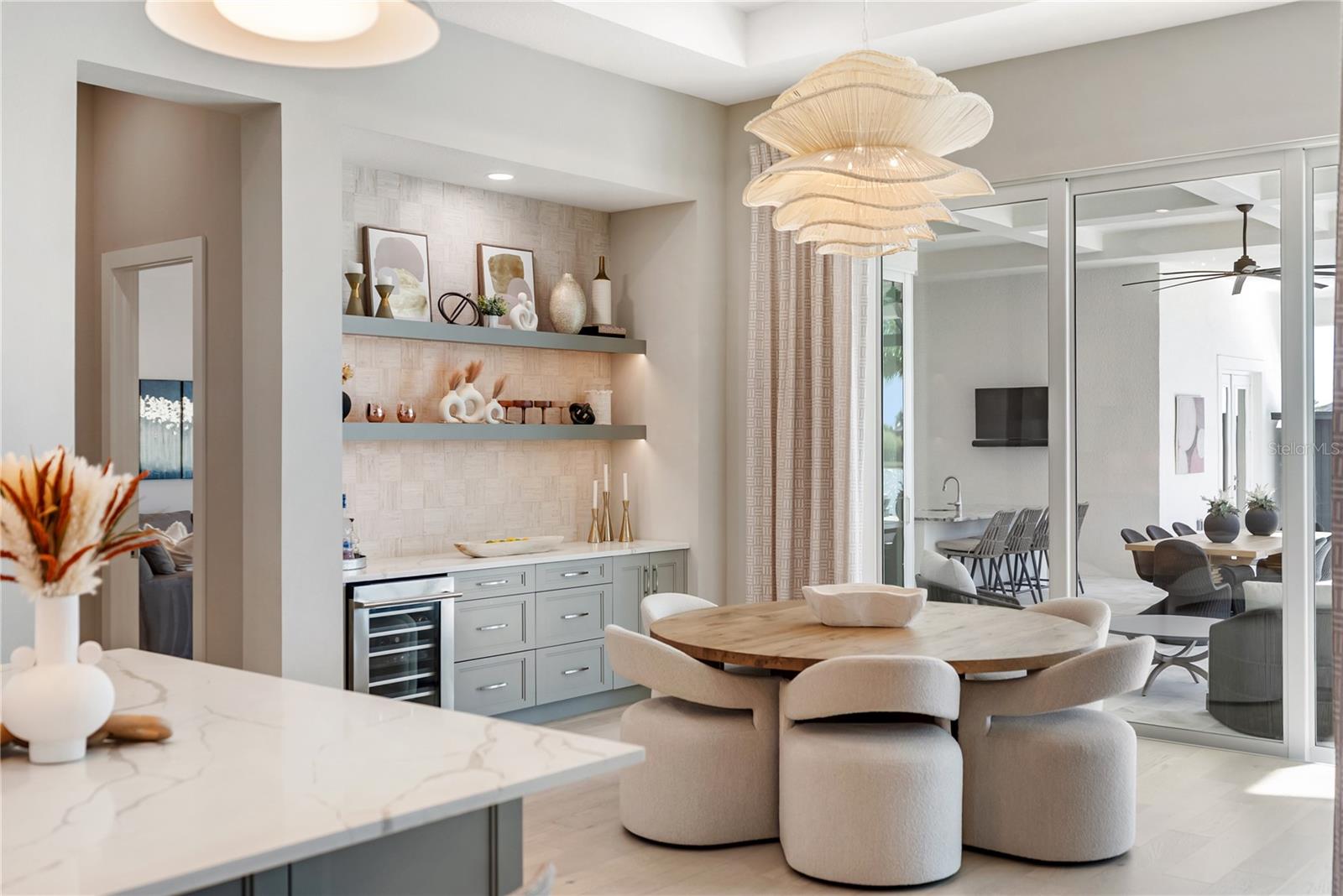 Image 31 of 92 For 17014 Clearlake Avenue