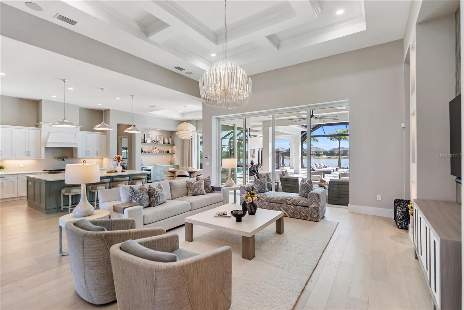 Image 33 of 92 For 17014 Clearlake Avenue