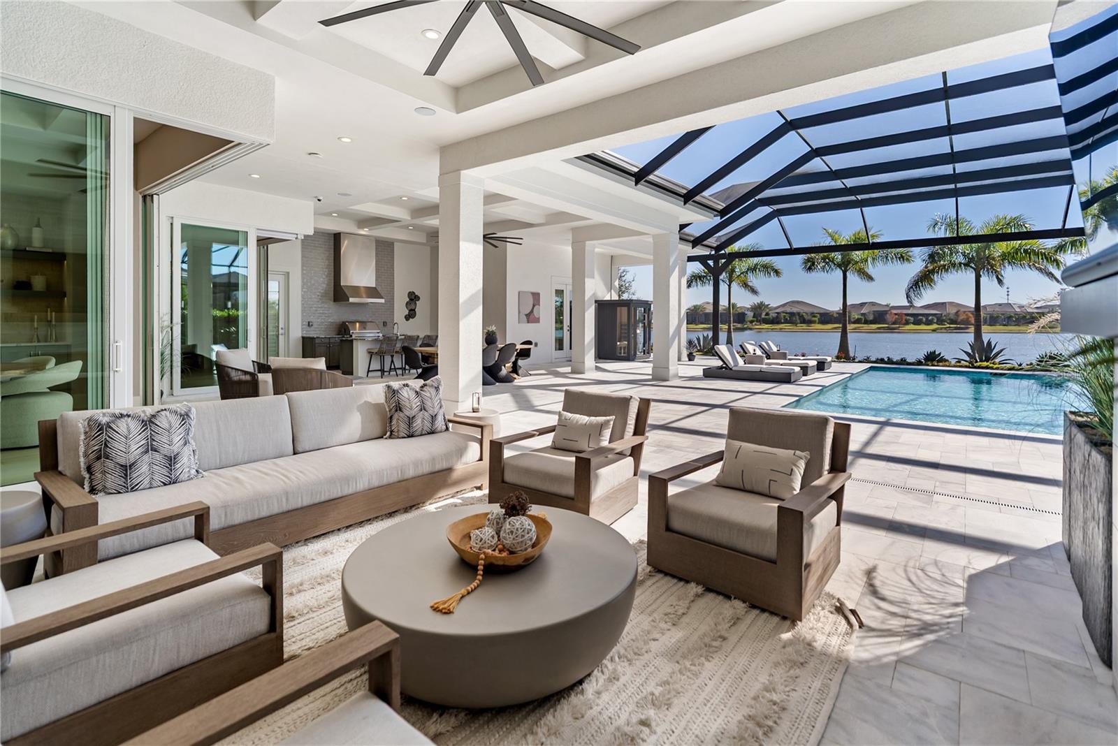 Image 38 of 92 For 17014 Clearlake Avenue