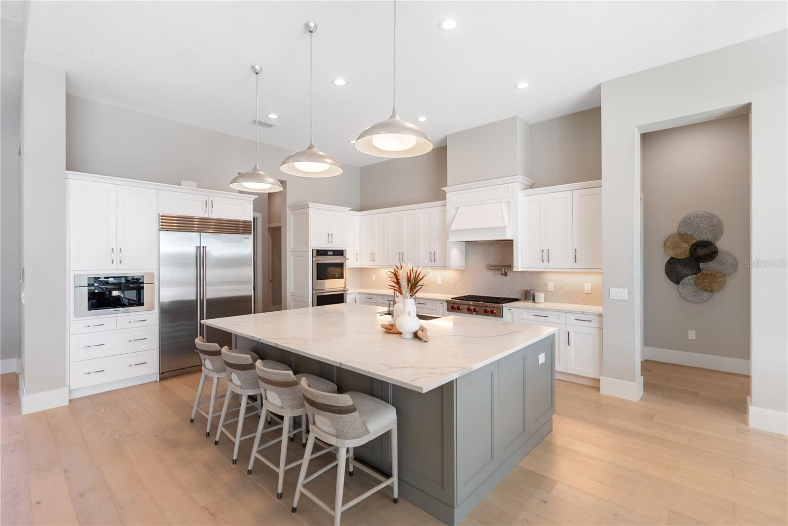 Image 4 of 92 For 17014 Clearlake Avenue