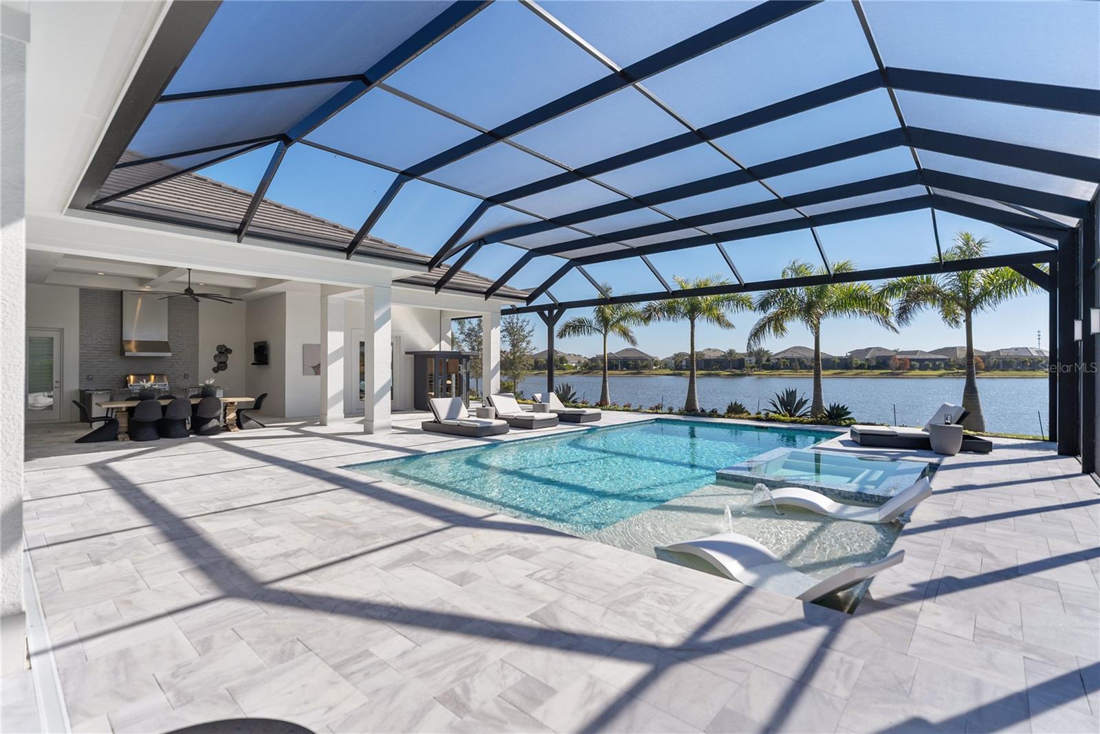 Image 47 of 92 For 17014 Clearlake Avenue