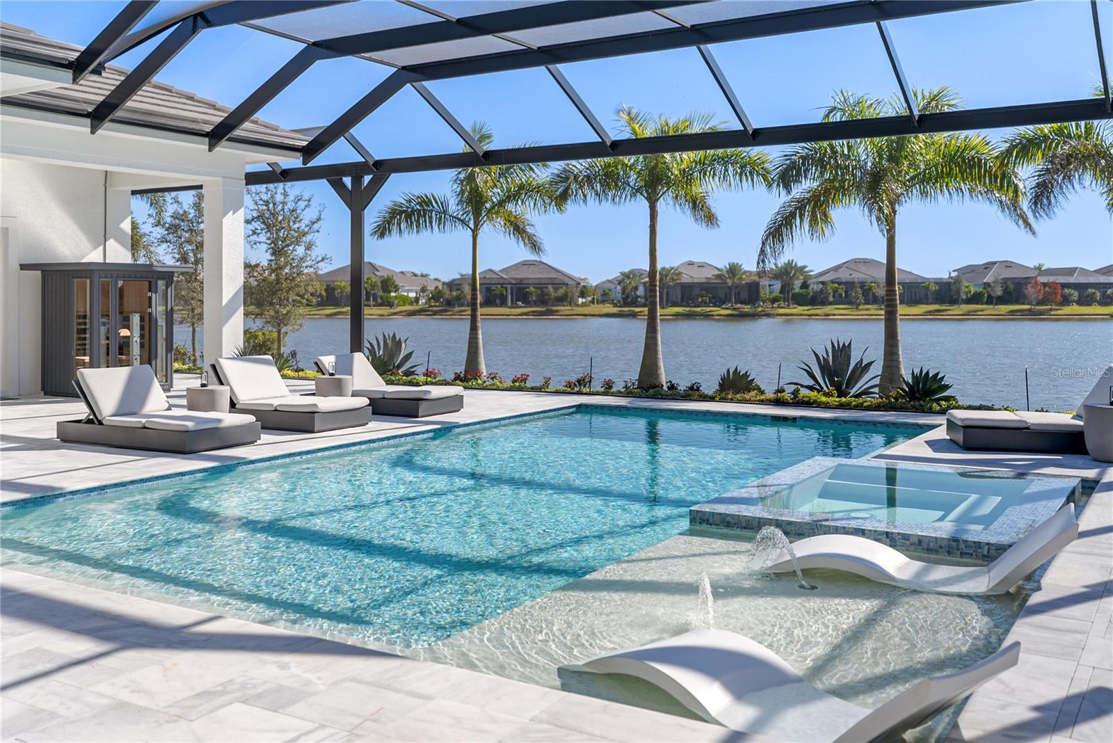 Image 48 of 92 For 17014 Clearlake Avenue