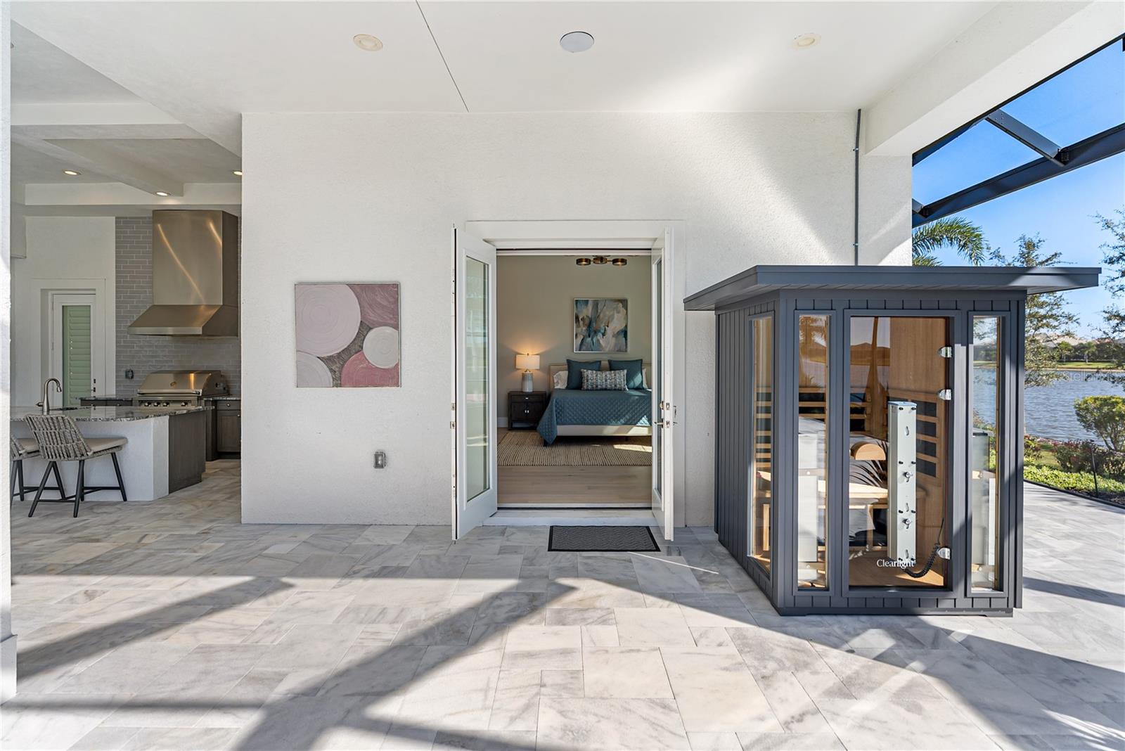 Image 55 of 92 For 17014 Clearlake Avenue