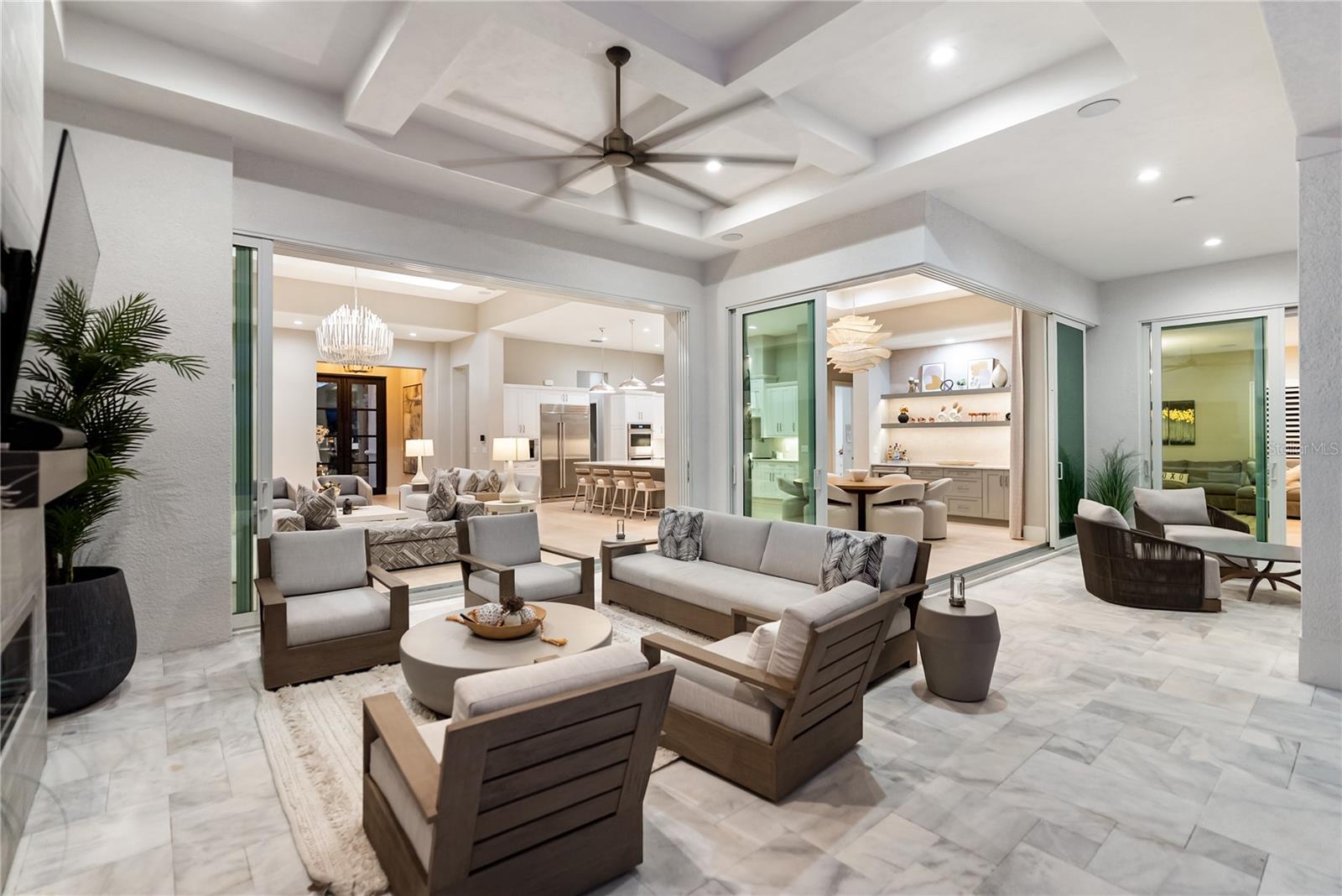 Image 65 of 92 For 17014 Clearlake Avenue