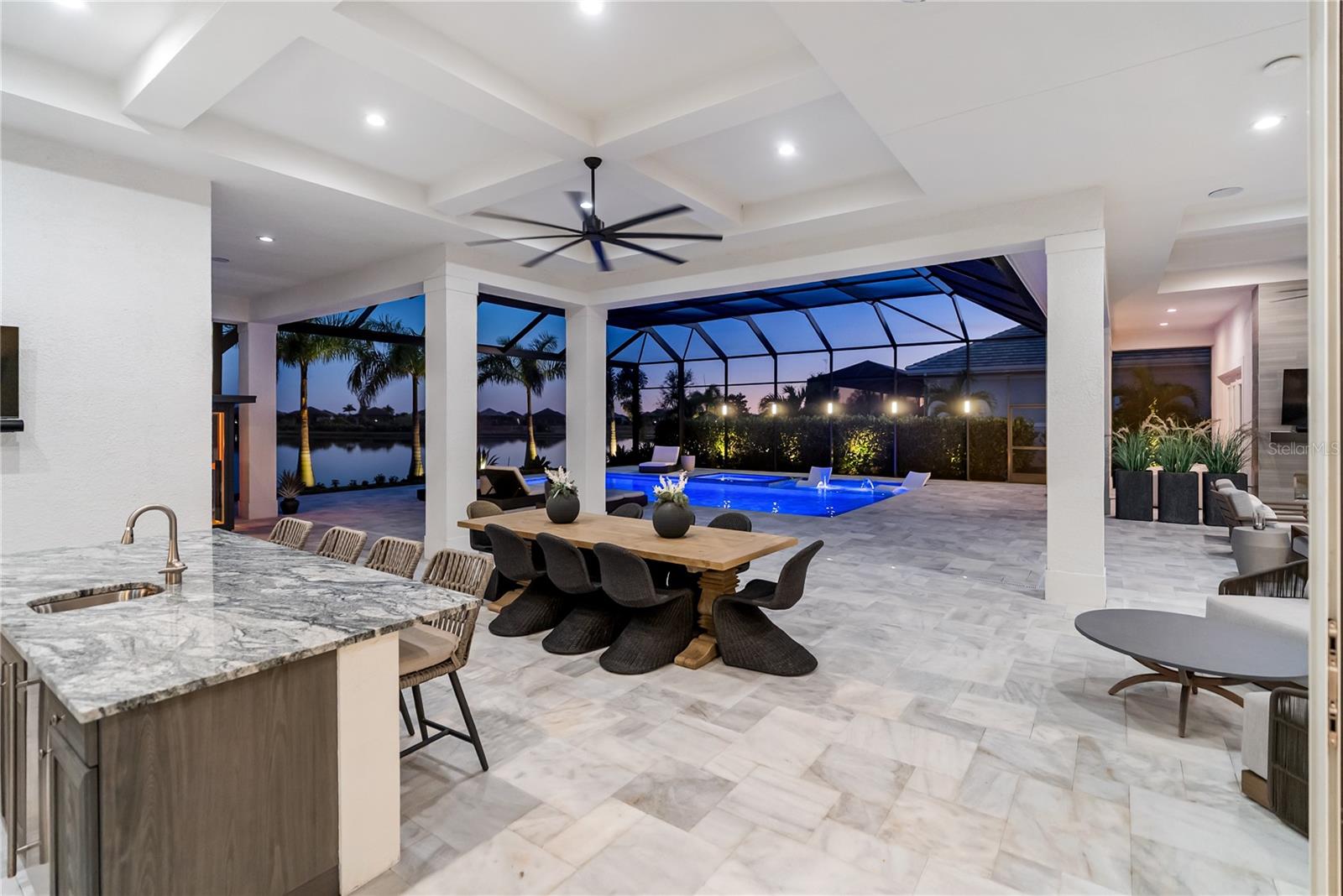 Image 68 of 92 For 17014 Clearlake Avenue