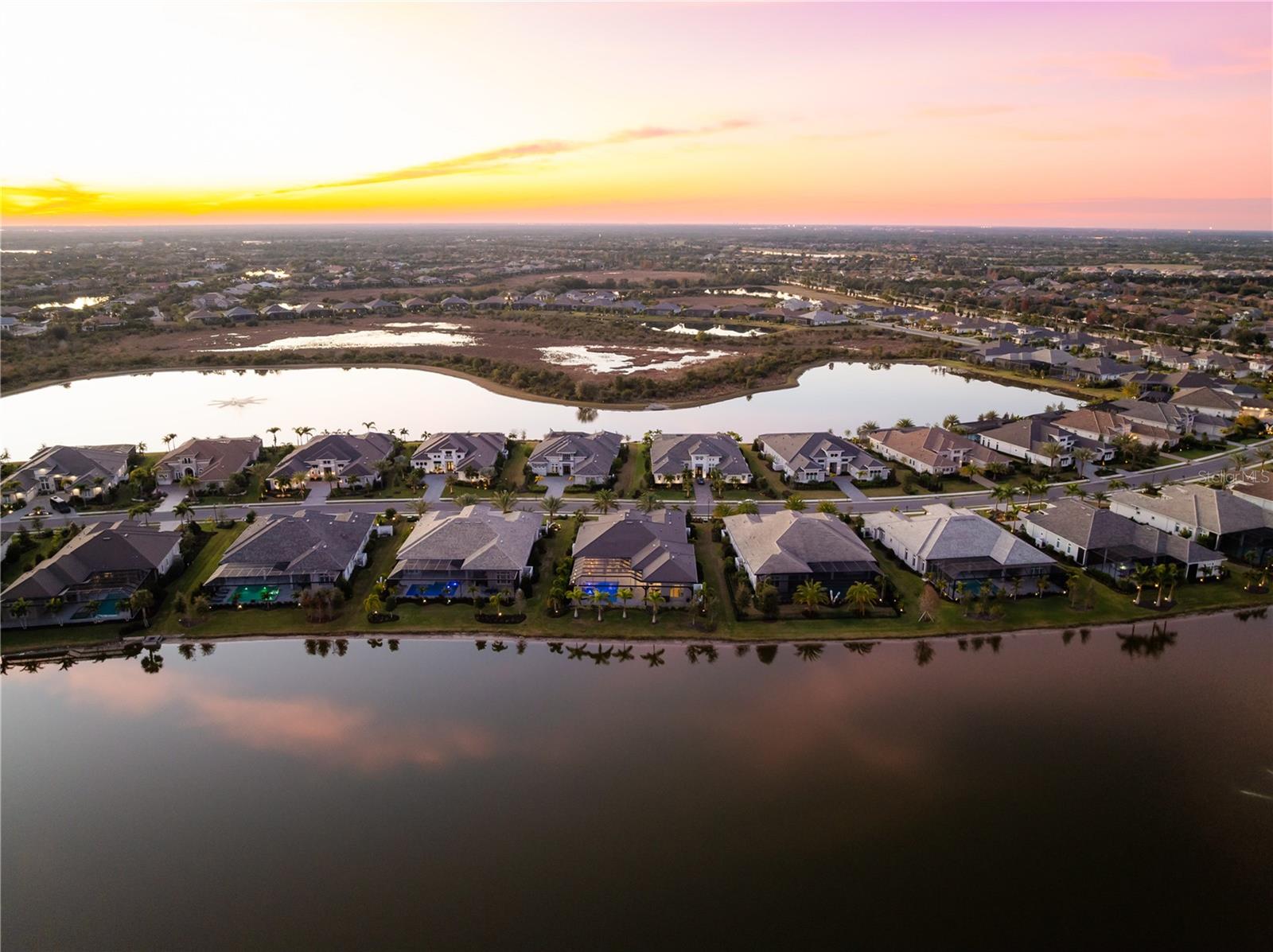 Image 78 of 92 For 17014 Clearlake Avenue