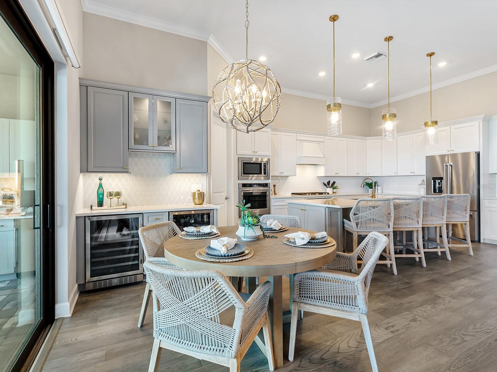 Image 32 of 98 For 7949 Sunset Pines Drive