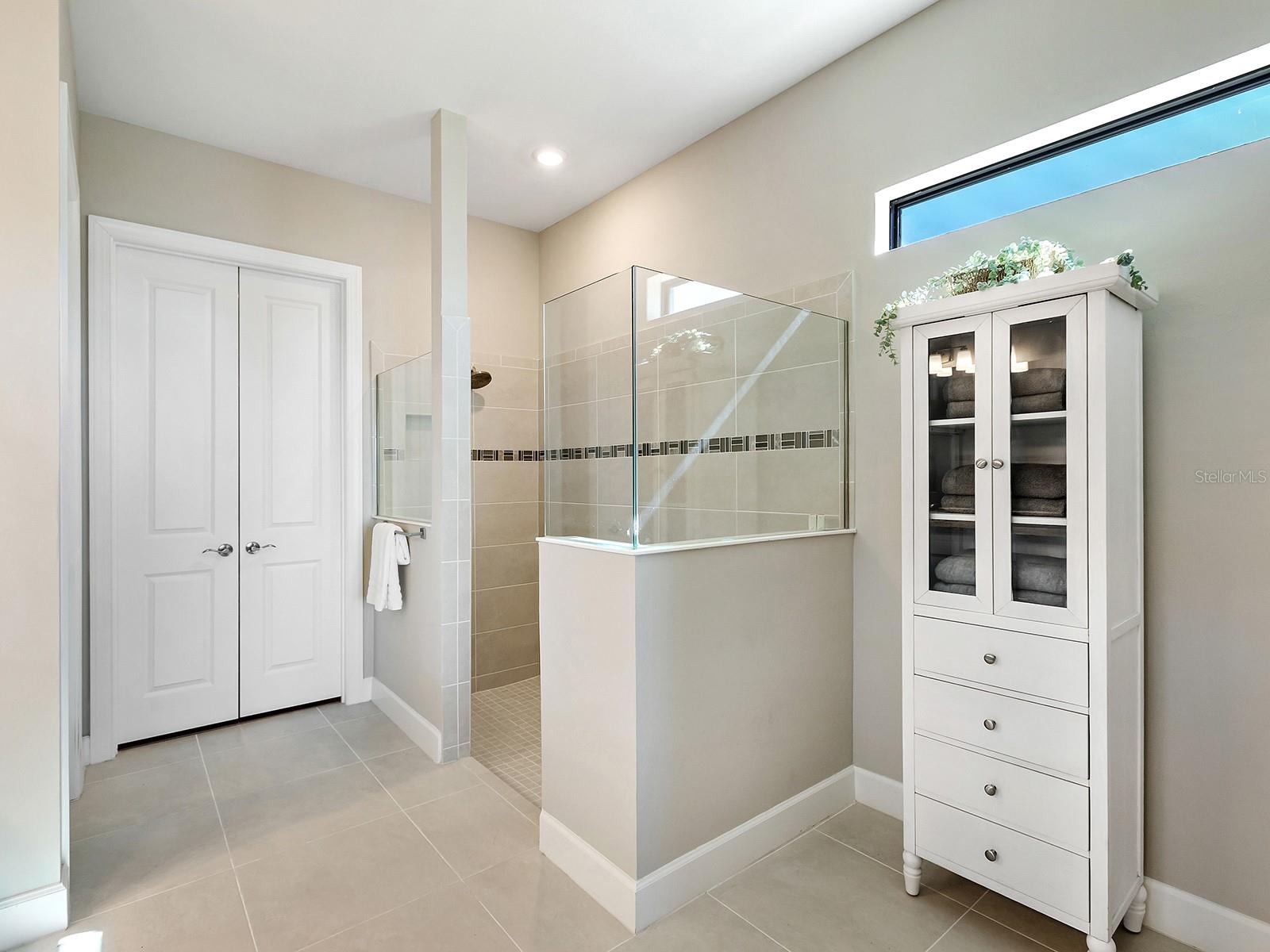 Image 40 of 98 For 7949 Sunset Pines Drive