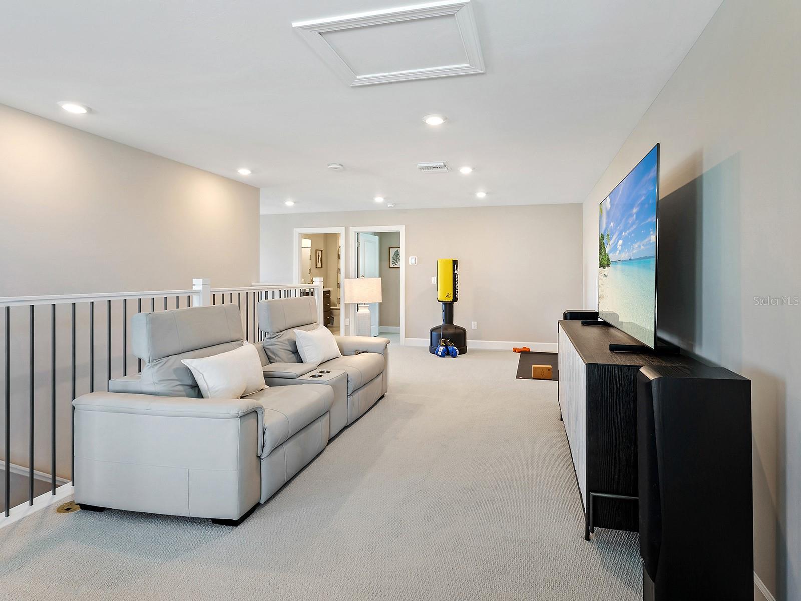 Image 51 of 98 For 7949 Sunset Pines Drive