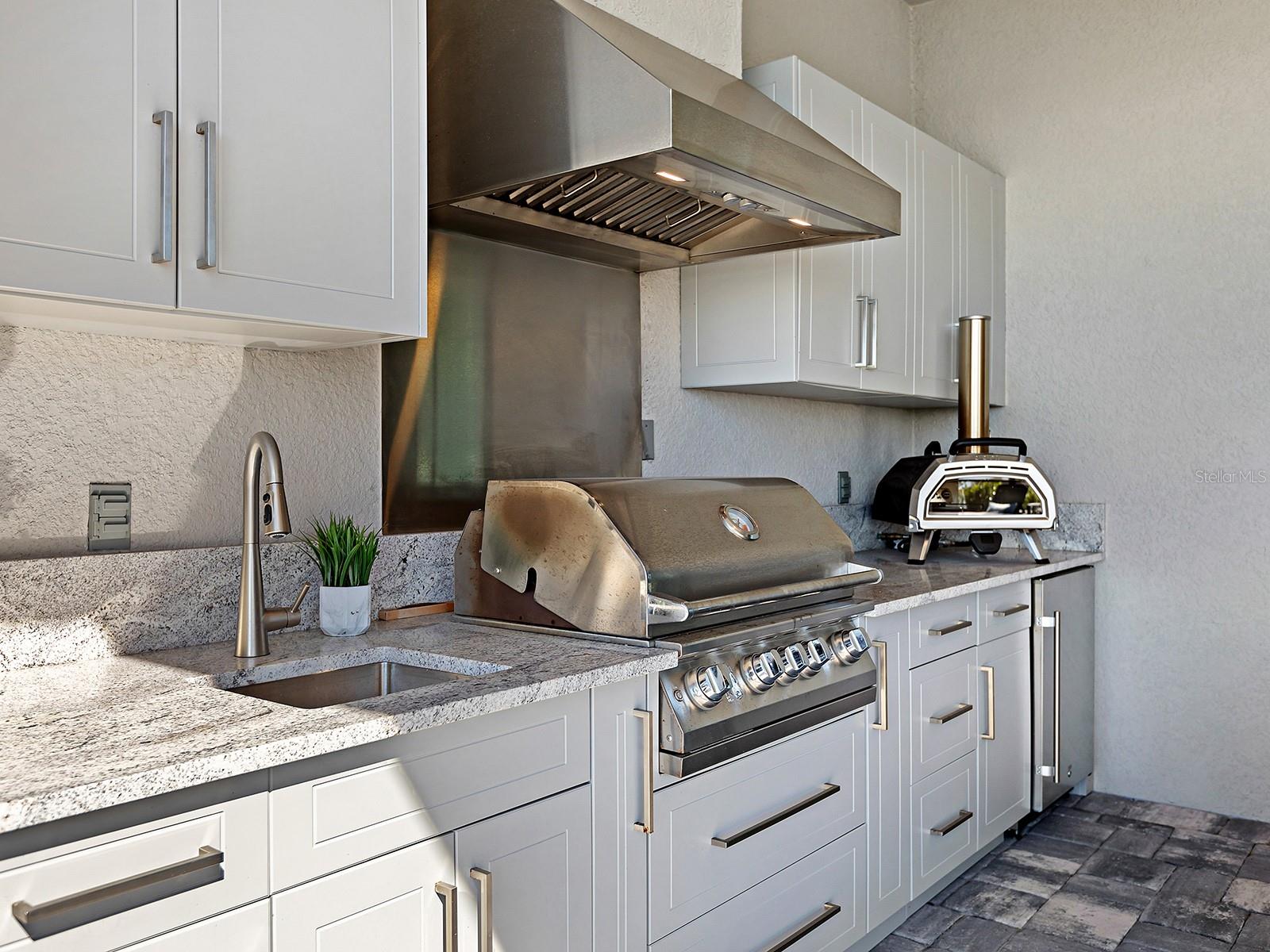 Image 63 of 98 For 7949 Sunset Pines Drive