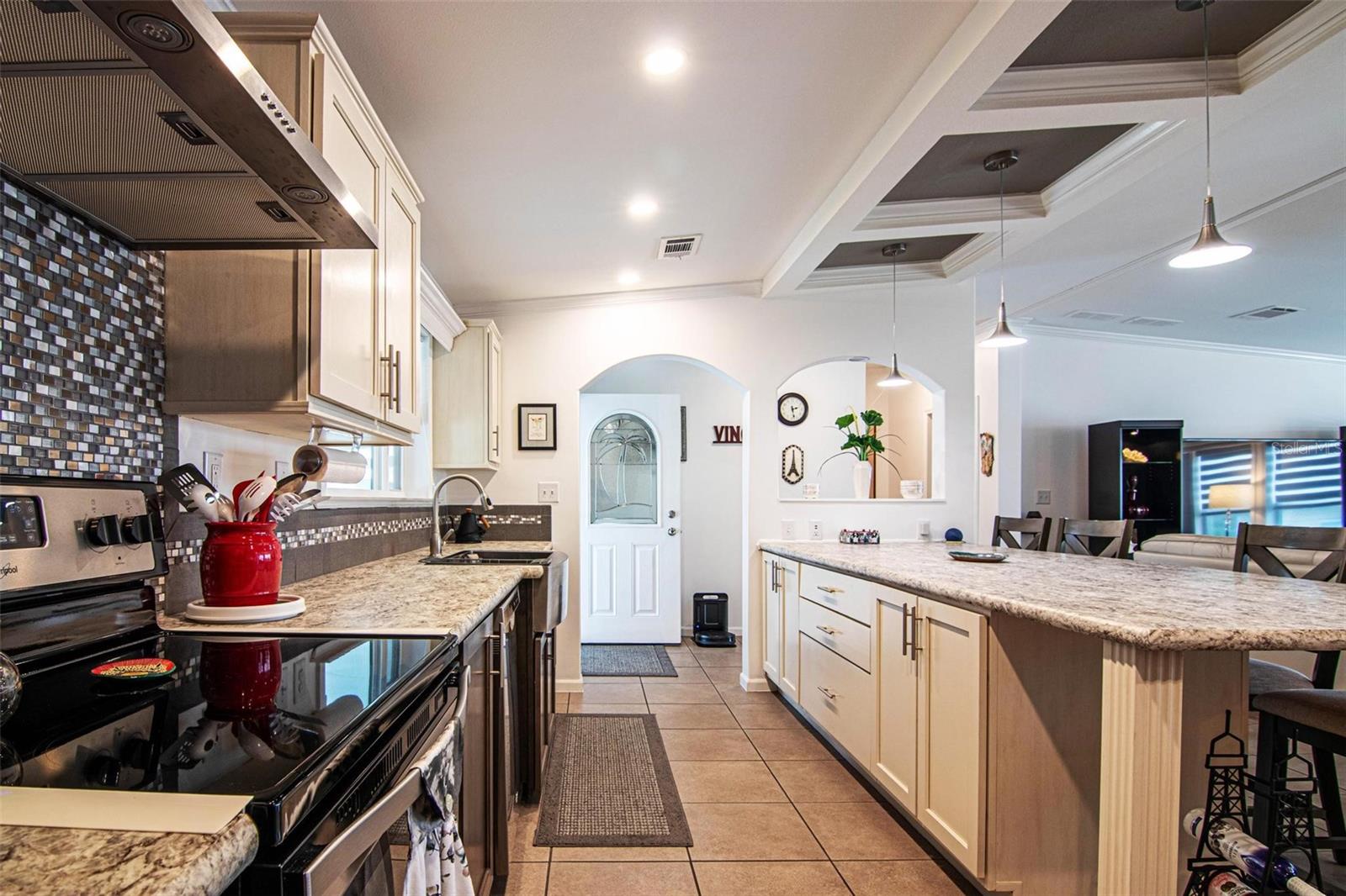 Image 10 of 54 For 417 Snead Drive