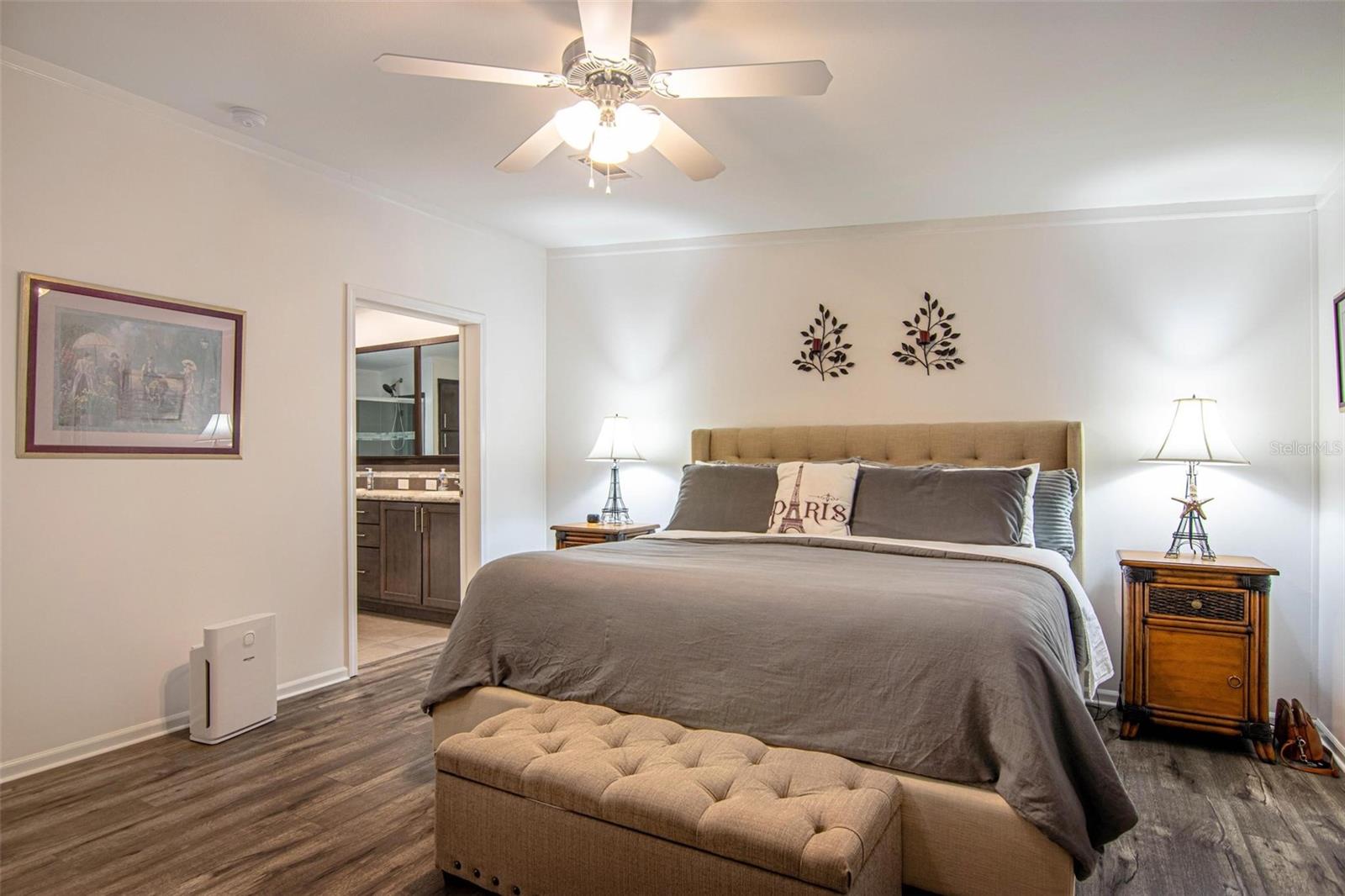 Image 17 of 54 For 417 Snead Drive