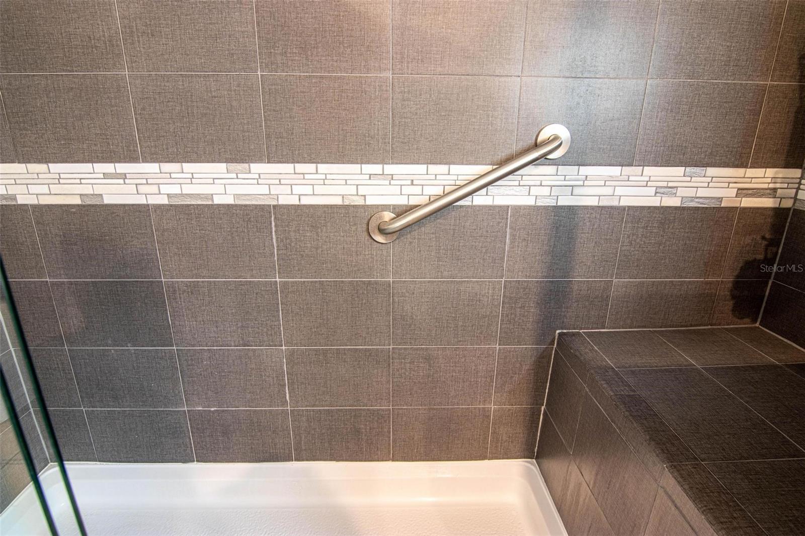 Image 23 of 54 For 417 Snead Drive