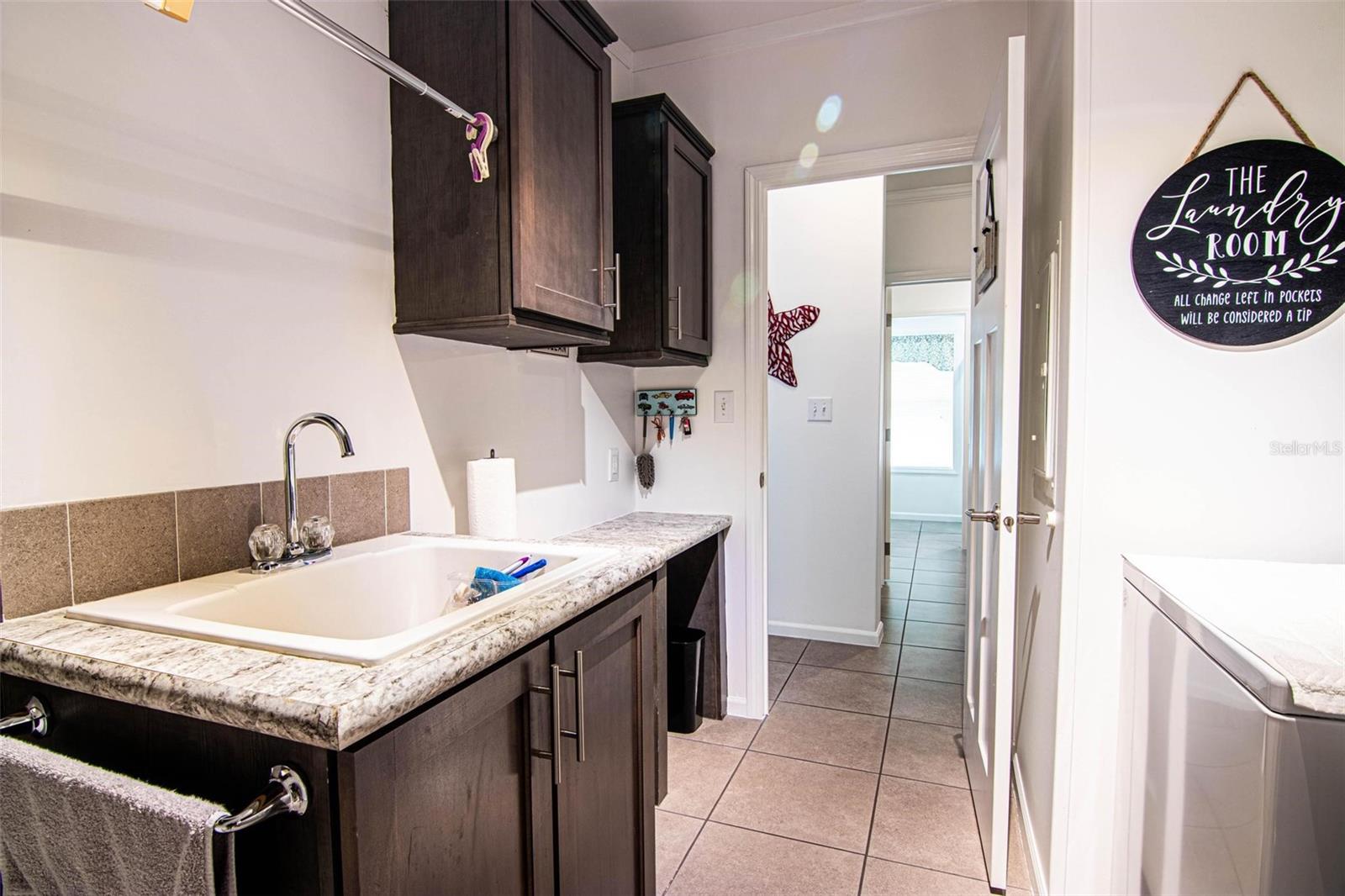 Image 29 of 54 For 417 Snead Drive