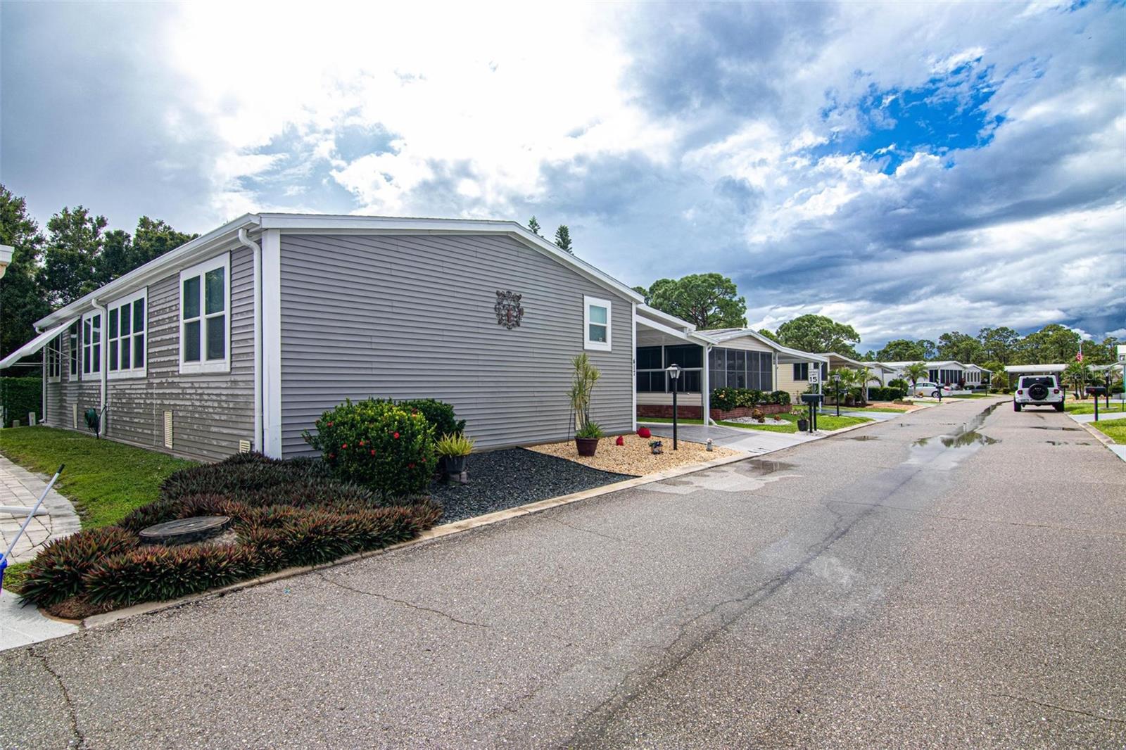 Image 44 of 54 For 417 Snead Drive