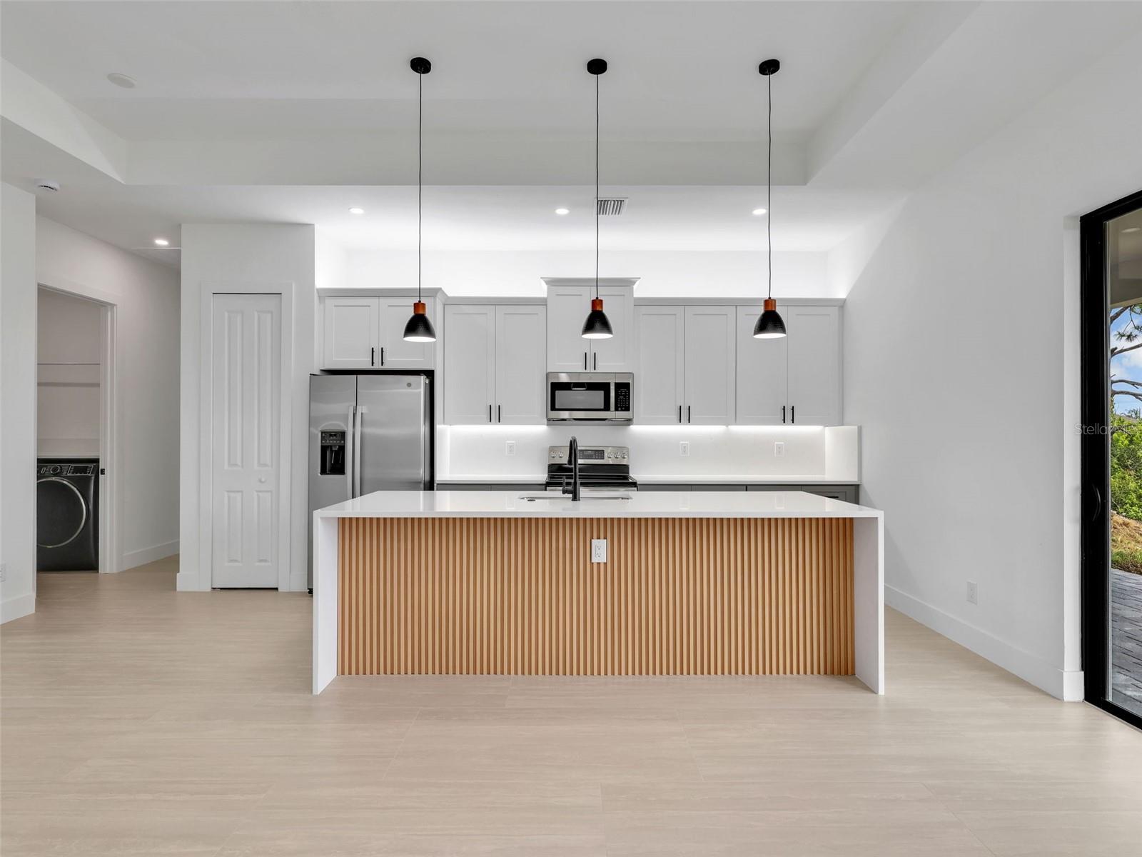 Image 13 of 38 For 2001 17th Place