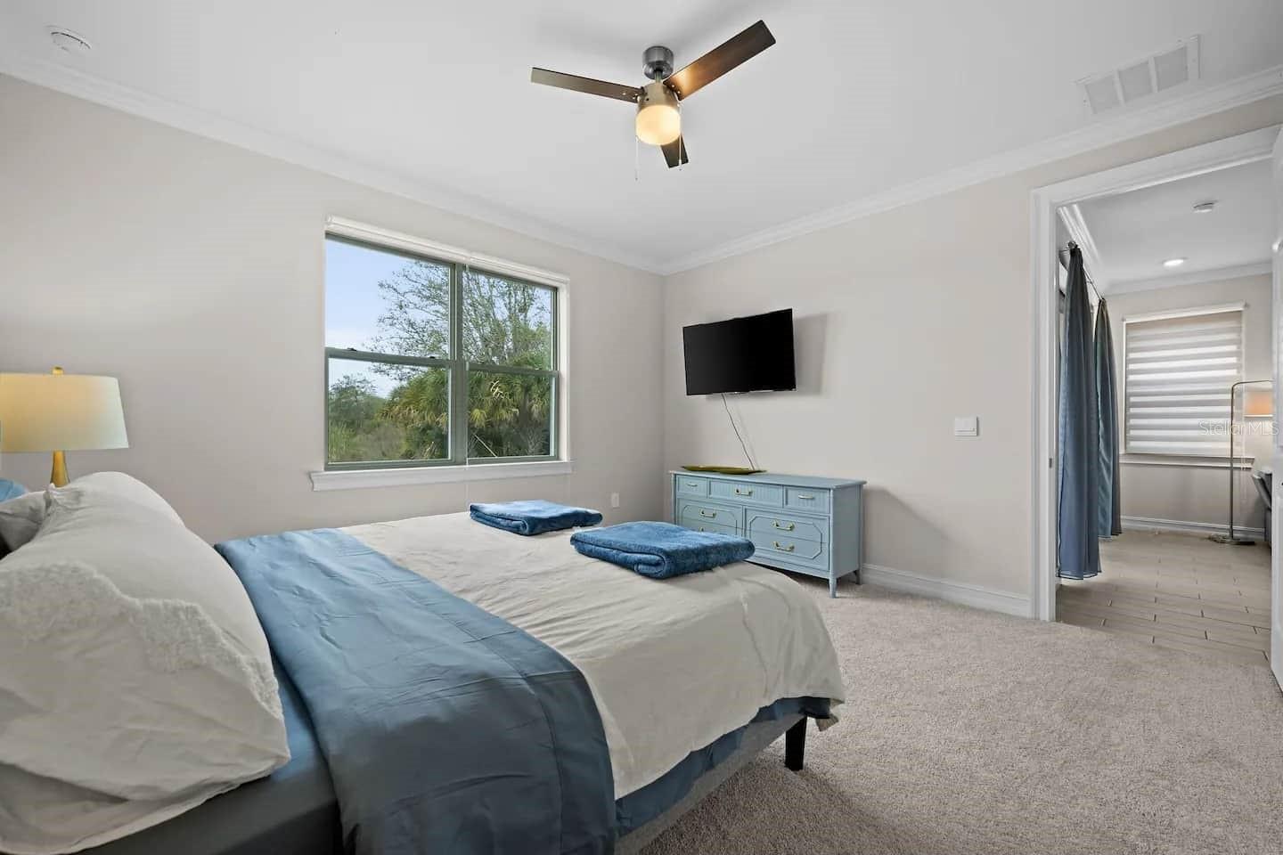 Image 13 of 29 For 245 Teramo Way