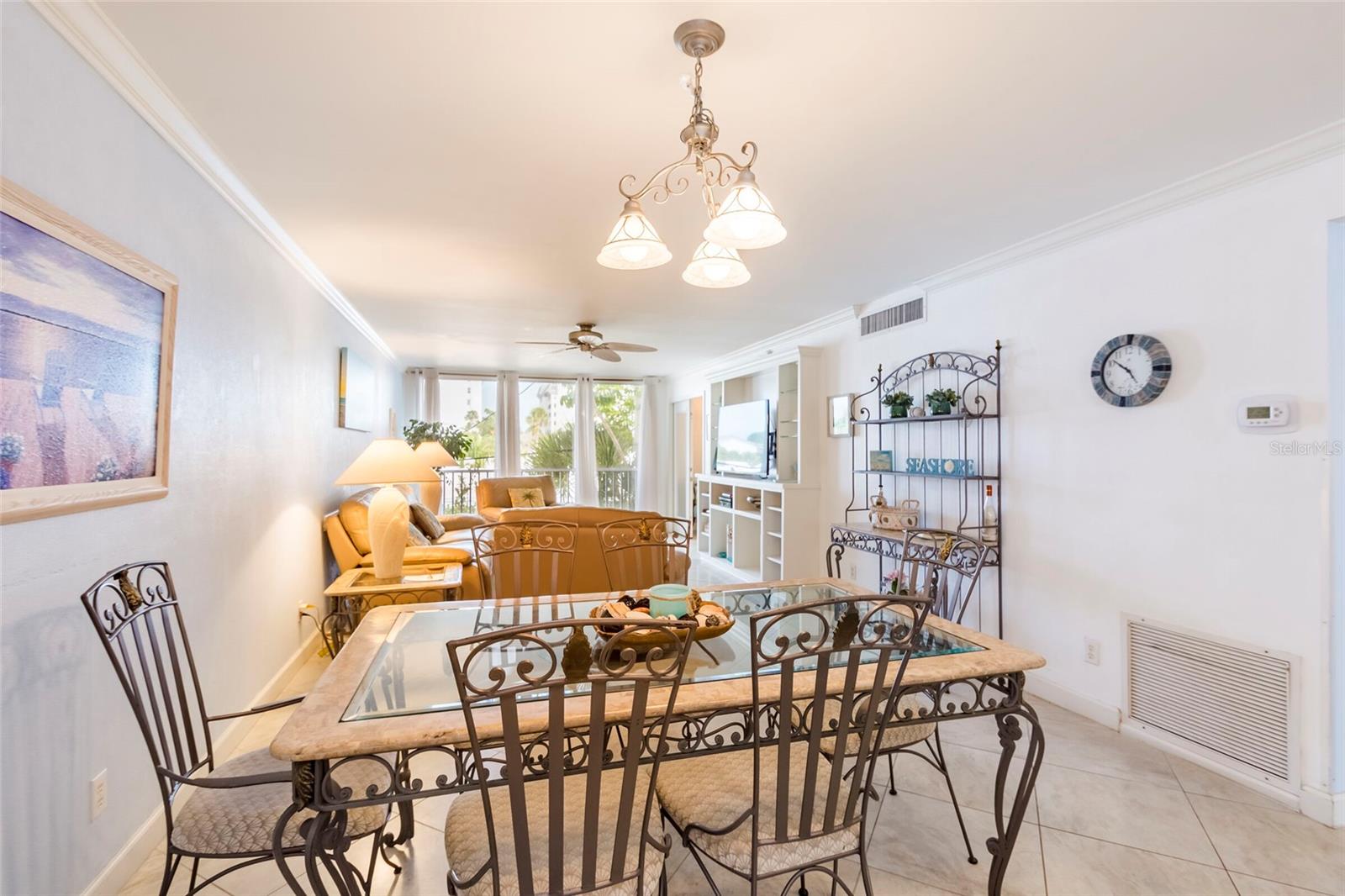 Image 13 of 46 For 5968 Midnight Pass Road 158