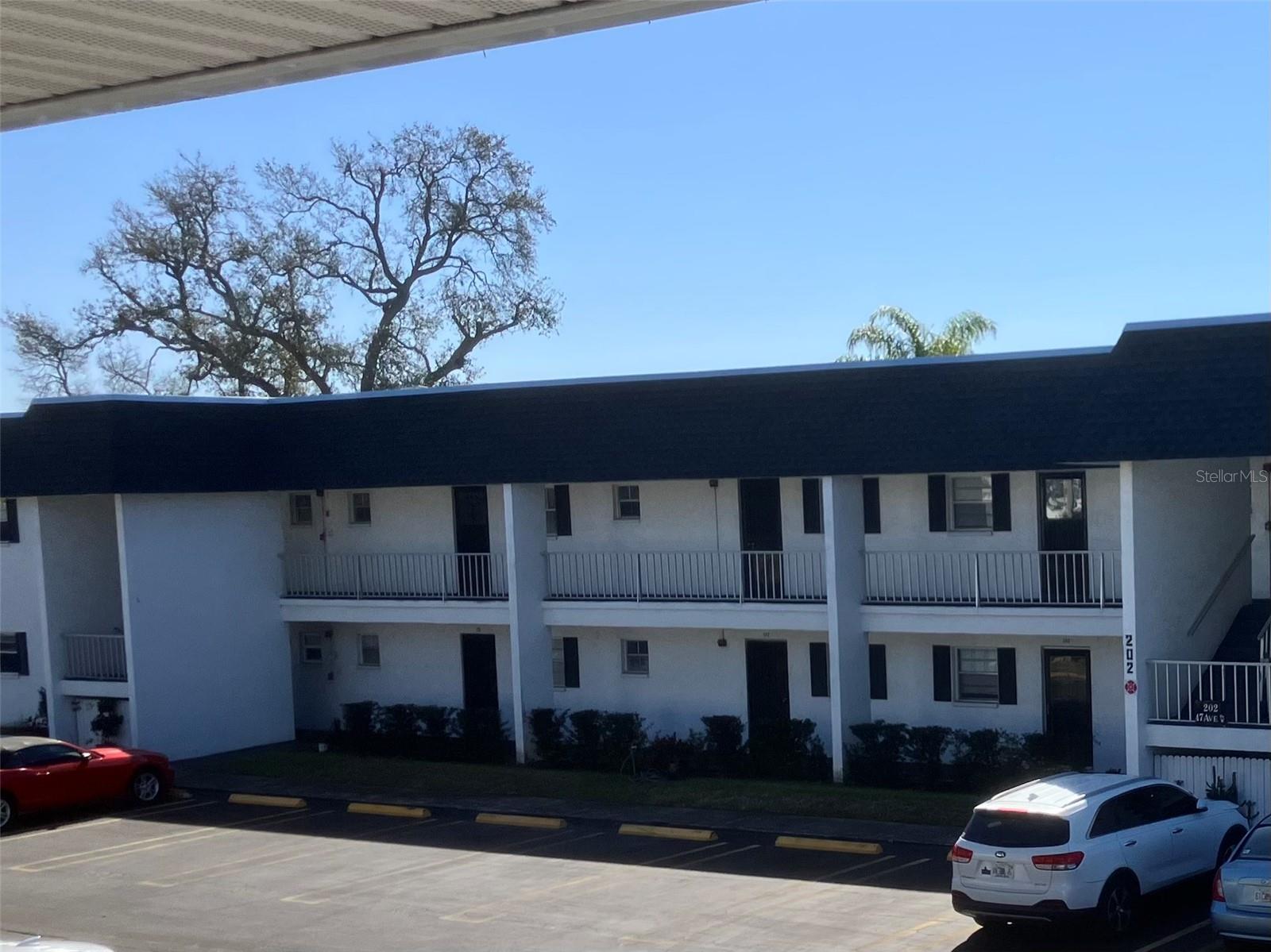 Details for 202 47th Avenue Drive W 332, BRADENTON, FL 34207