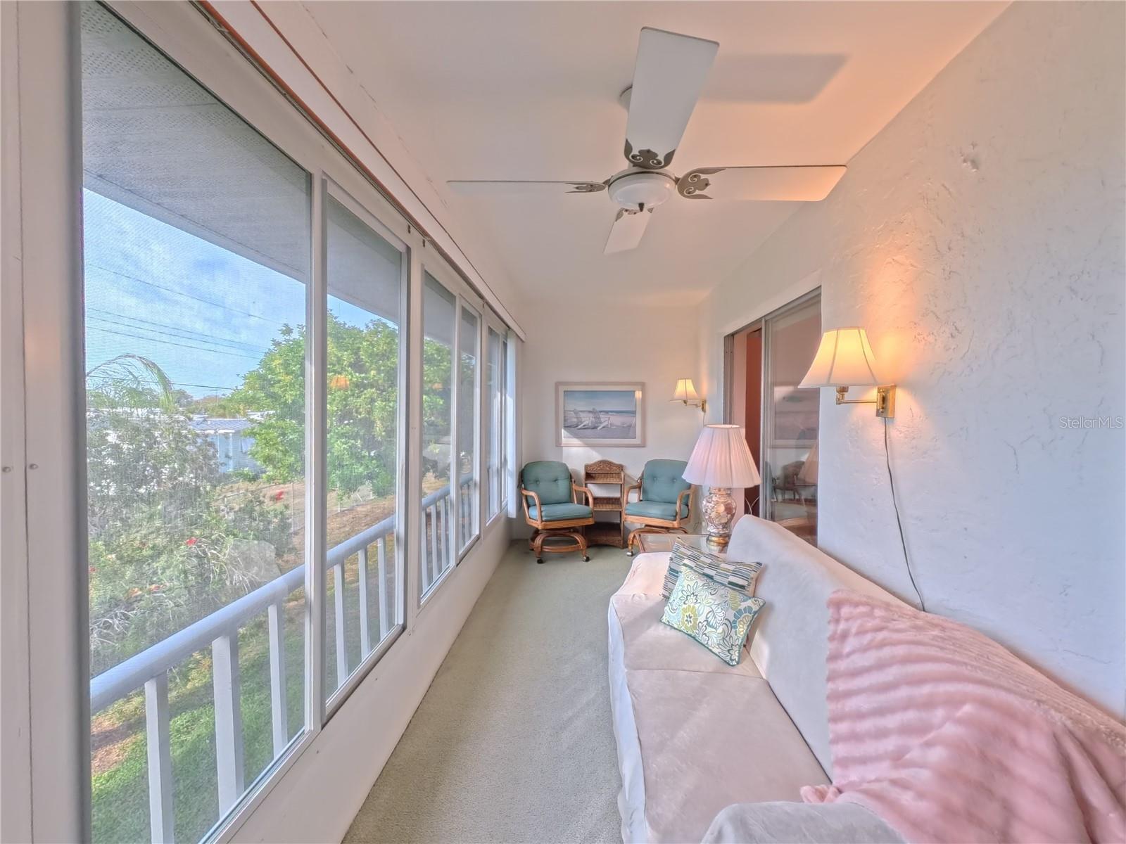 Image 12 of 29 For 202 47th Avenue Drive W 332