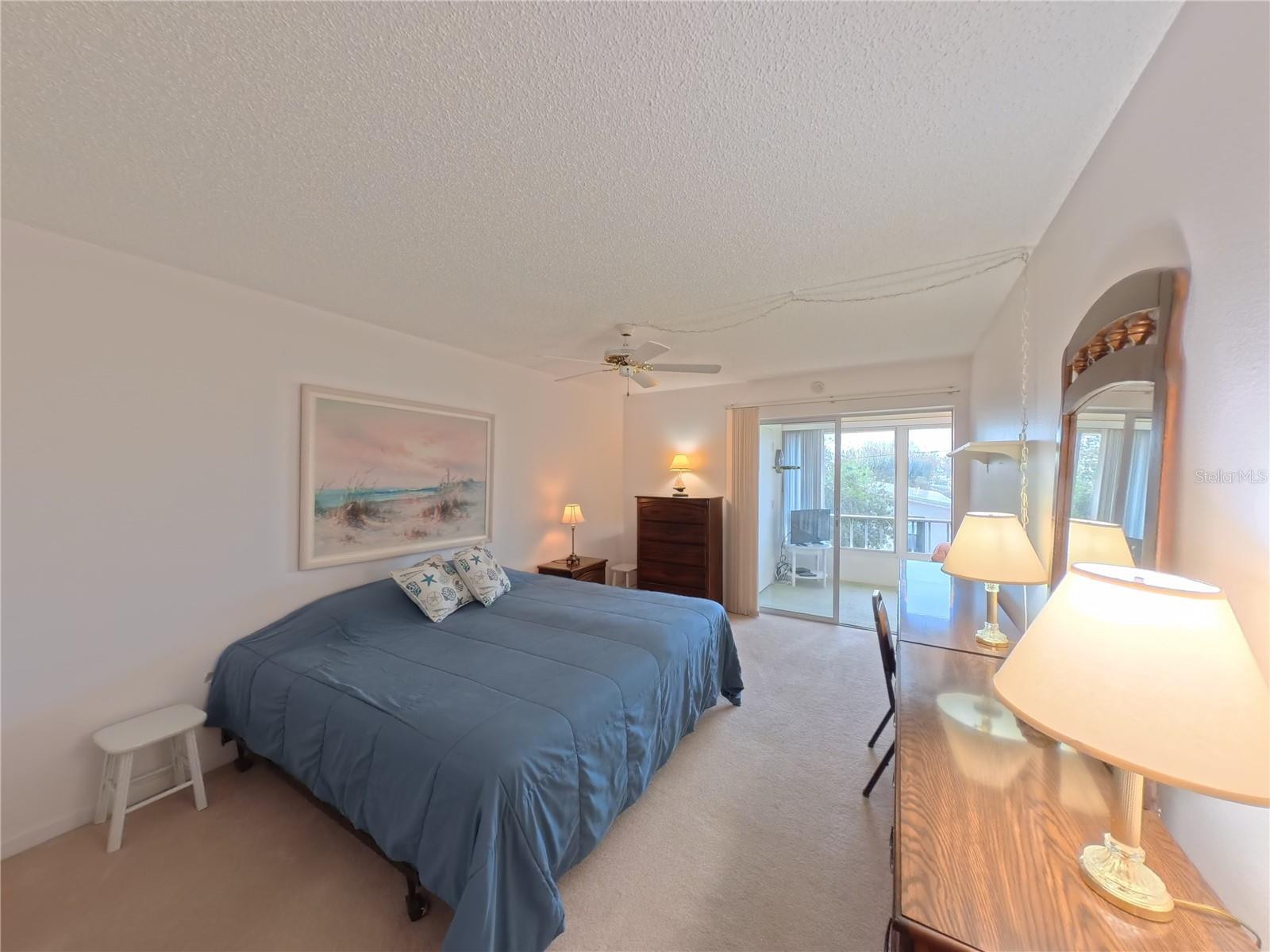 Image 15 of 29 For 202 47th Avenue Drive W 332