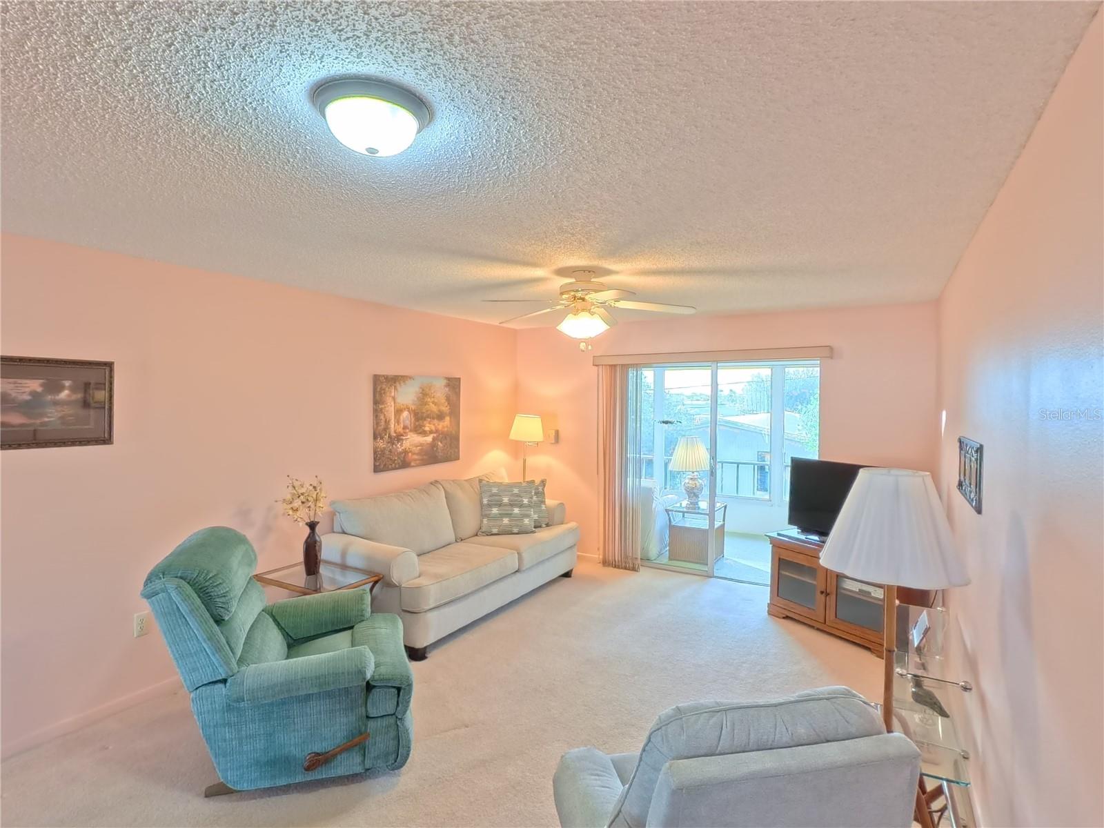 Image 9 of 29 For 202 47th Avenue Drive W 332