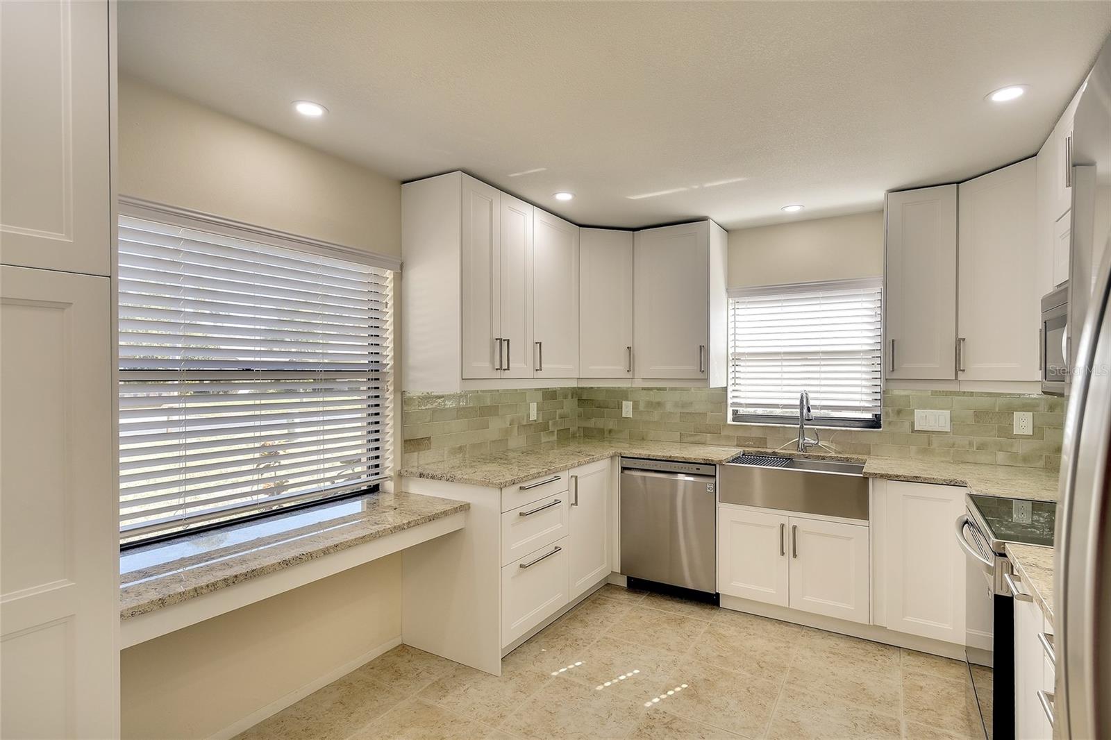 Image 4 of 29 For 361 Oak Hill Drive 3