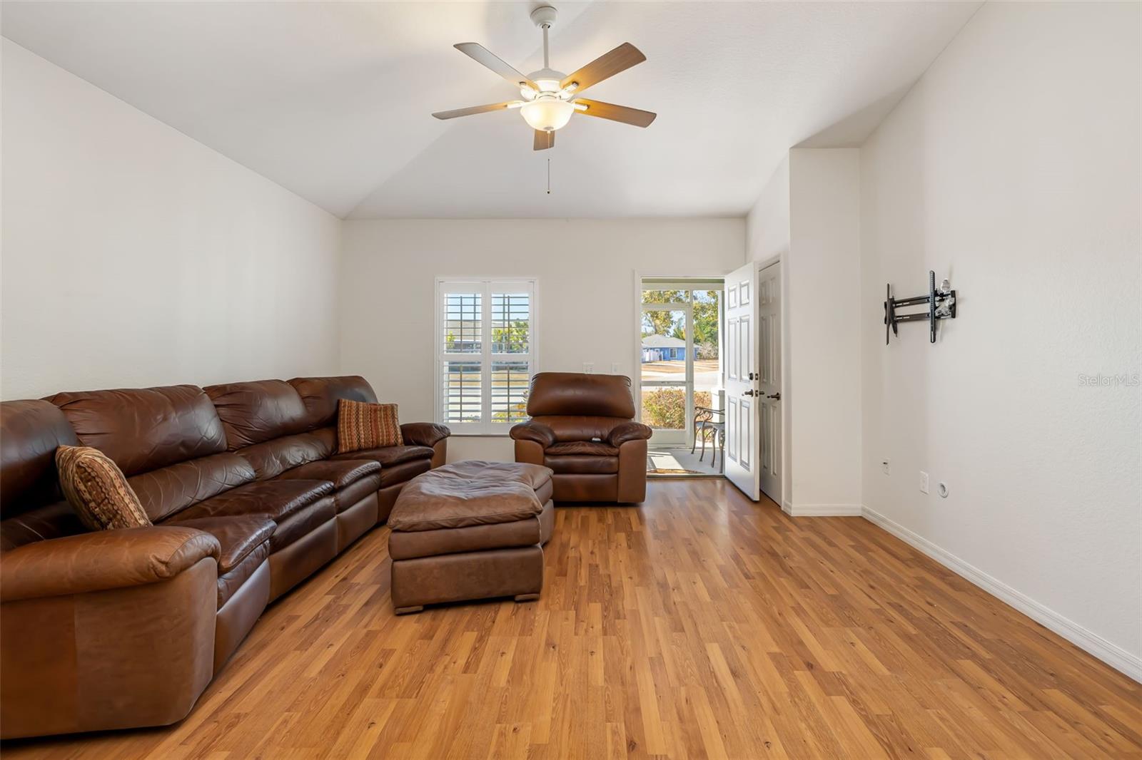 Image 2 of 76 For 1983 Forked Creek Drive