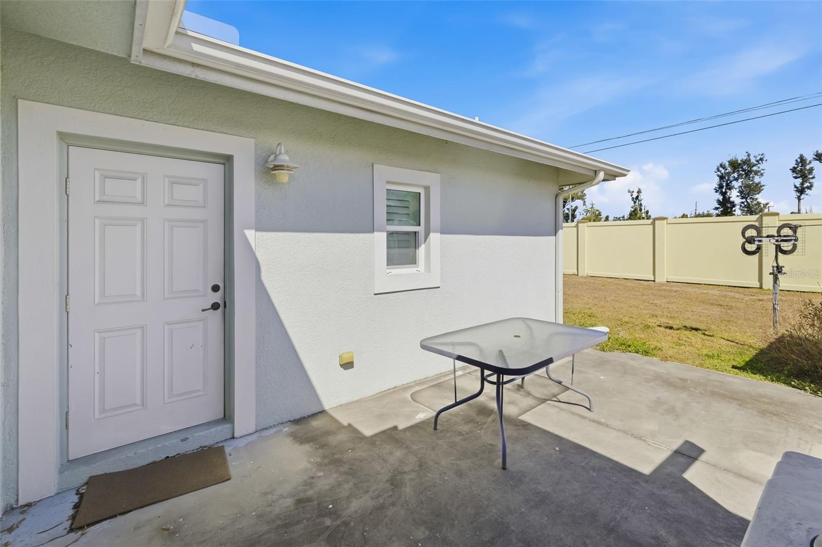 Image 29 of 76 For 1983 Forked Creek Drive