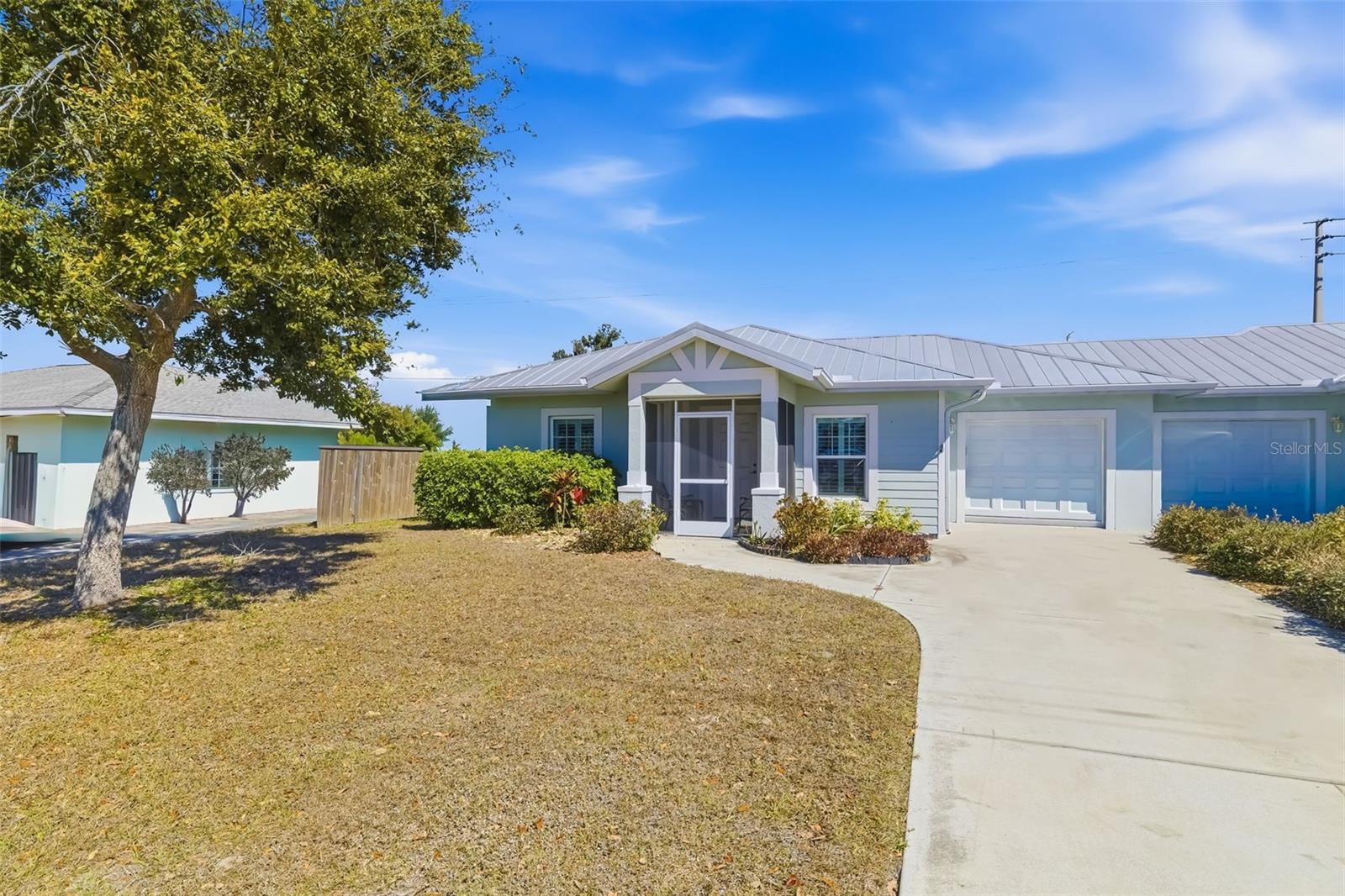 Image 36 of 76 For 1983 Forked Creek Drive