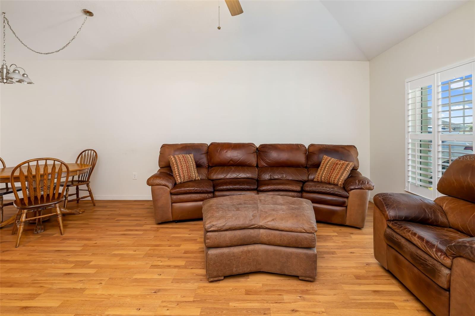 Image 6 of 76 For 1983 Forked Creek Drive