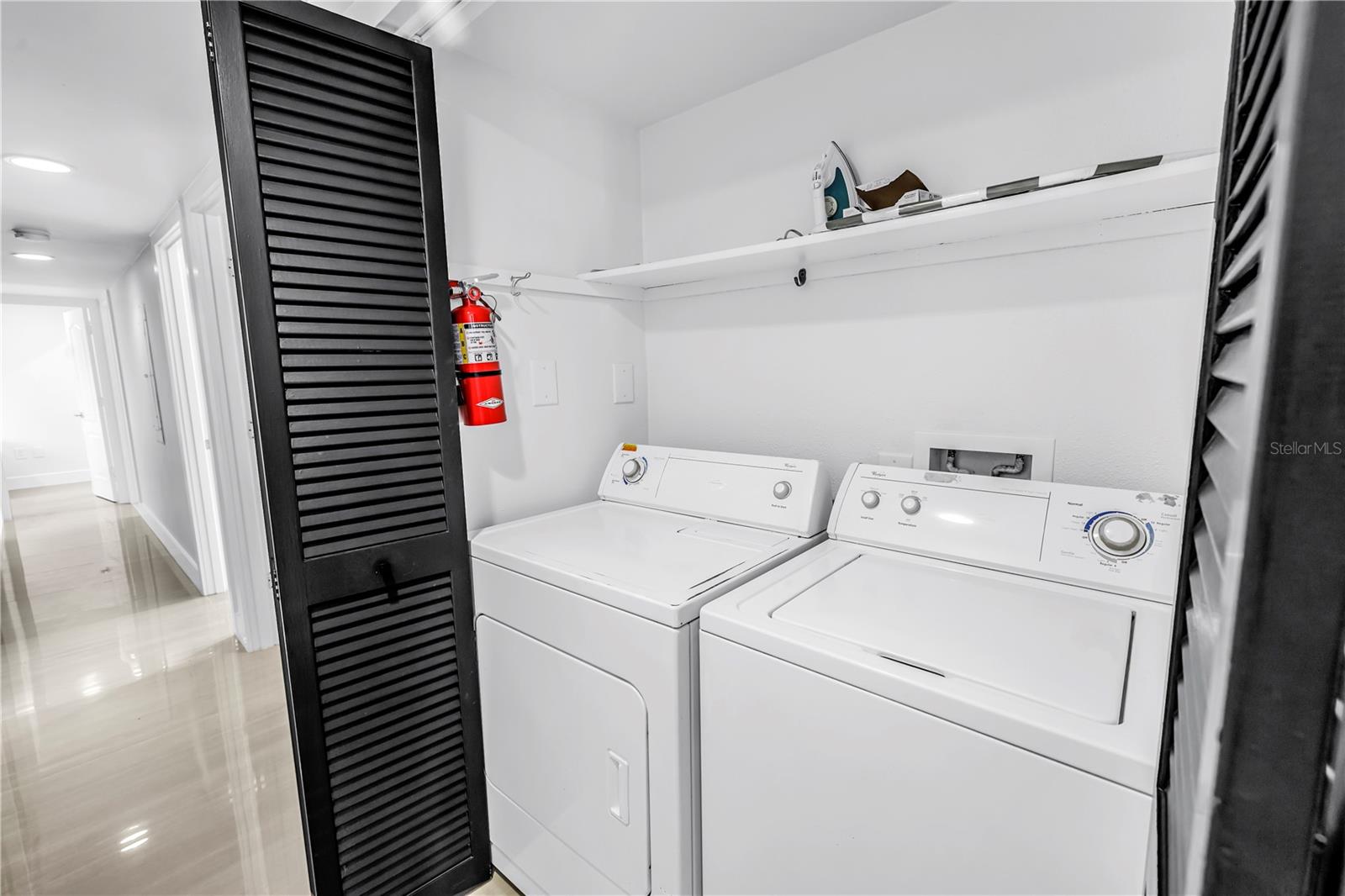 Image 19 of 64 For 450 Beach Road 4