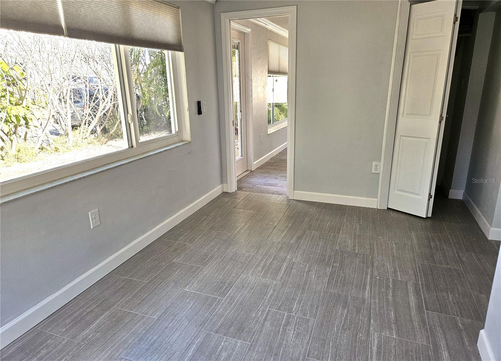 Image 16 of 28 For 805 Spanish Drive N