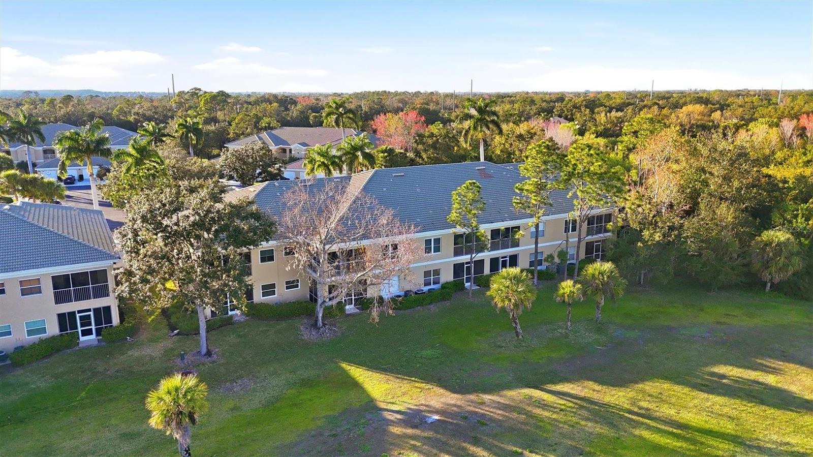 Image 45 of 50 For 6342 Grand Oak Circle 204