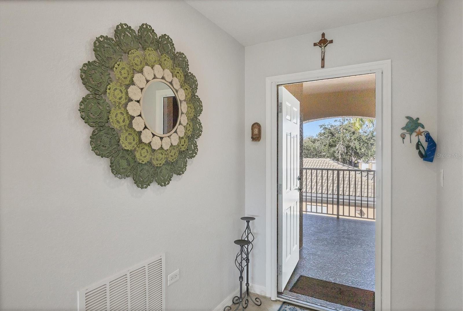 Image 7 of 50 For 6342 Grand Oak Circle 204