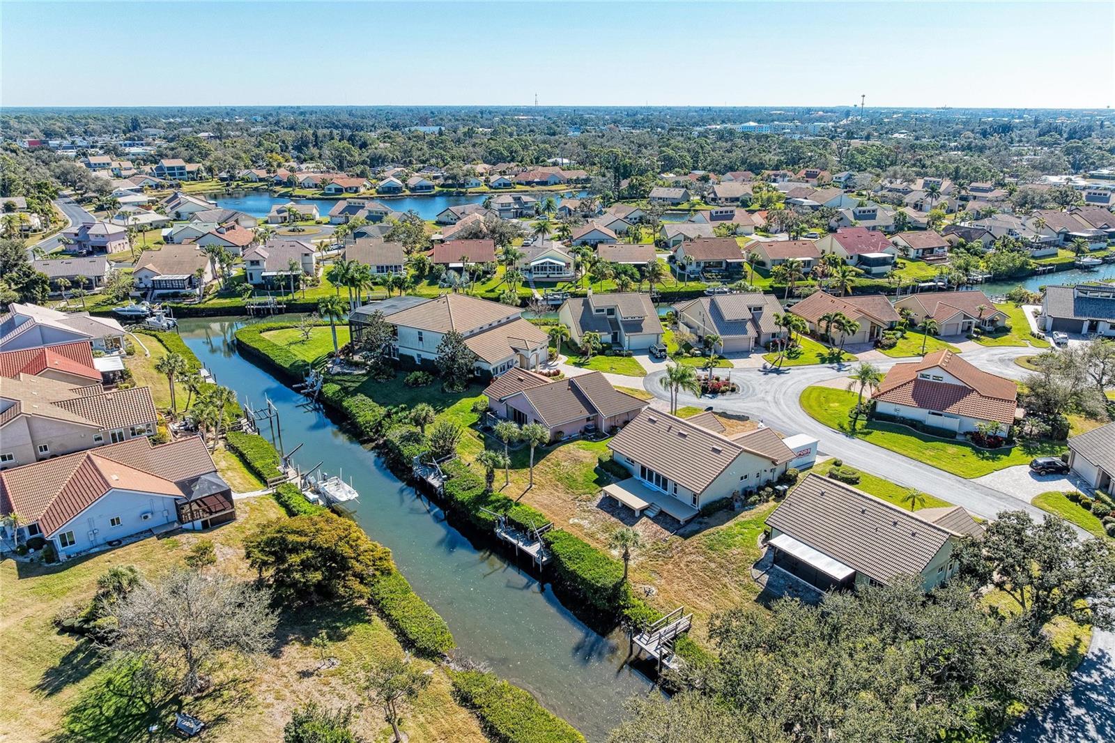 Image 17 of 32 For 185 Inlets Boulevard 185