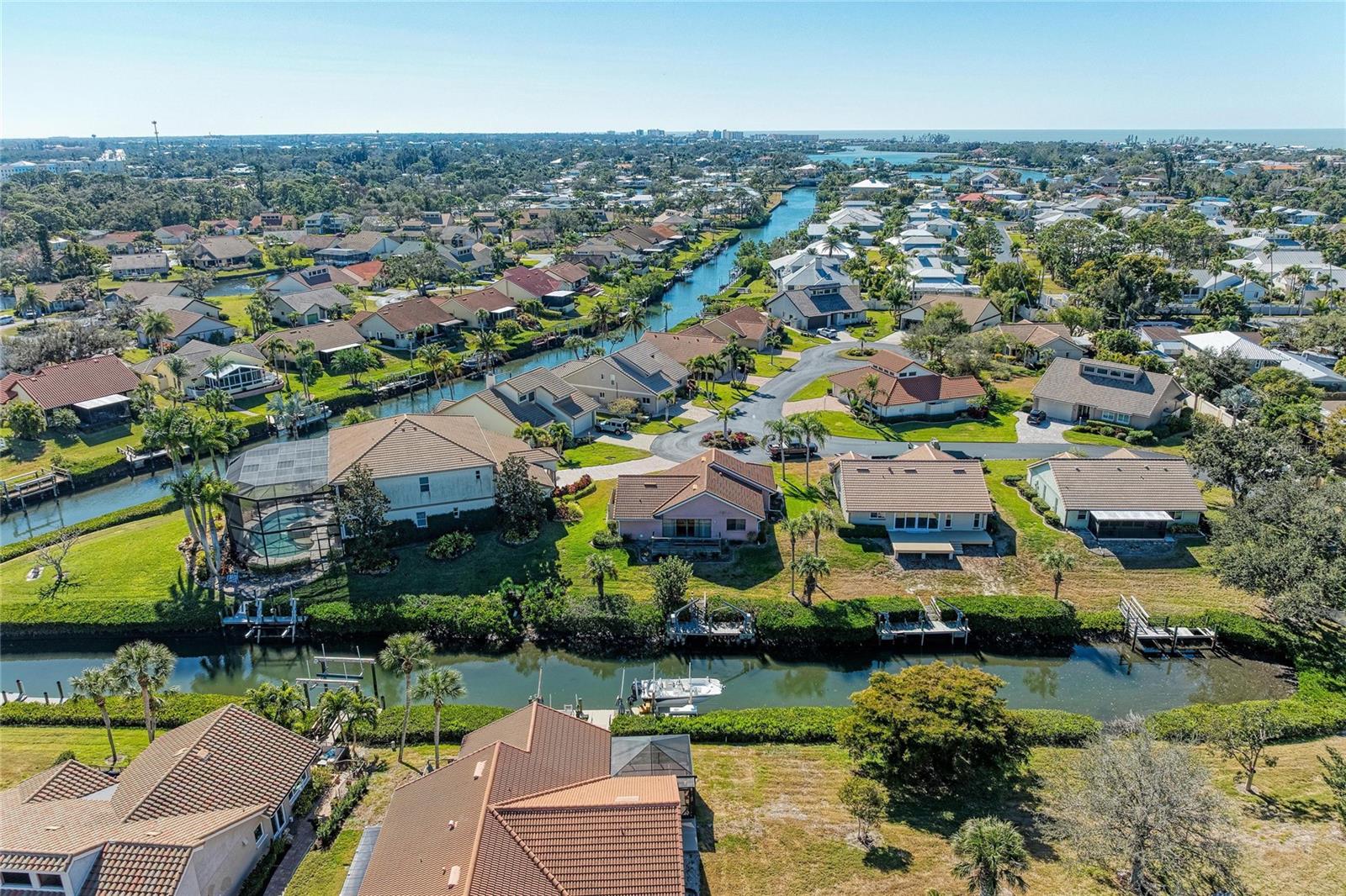 Image 18 of 32 For 185 Inlets Boulevard 185