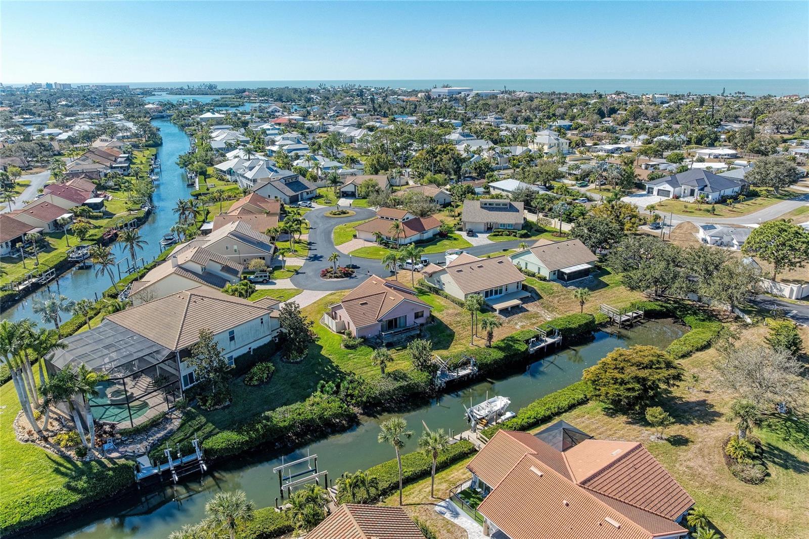 Image 19 of 32 For 185 Inlets Boulevard 185