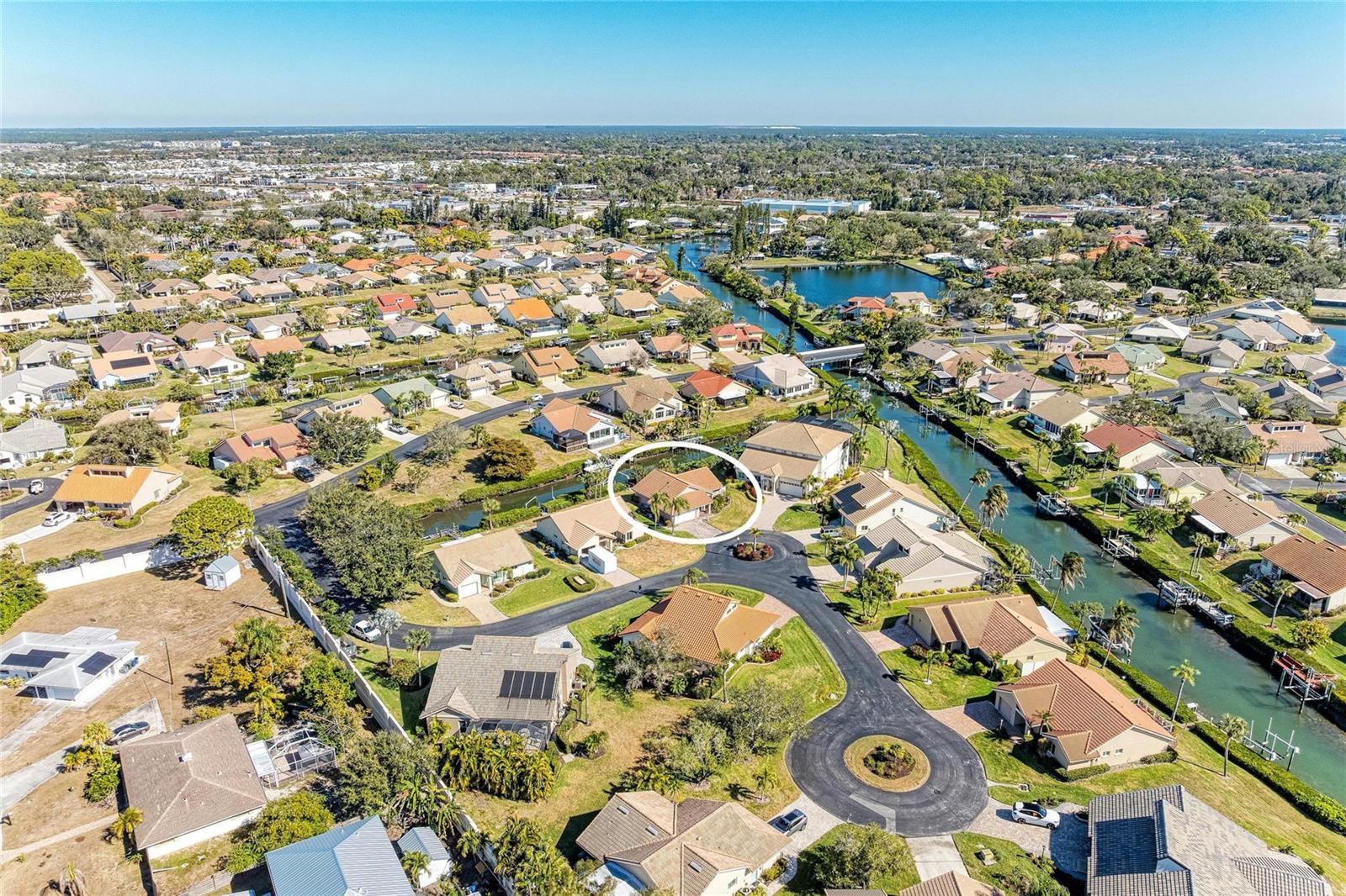 Image 7 of 32 For 185 Inlets Boulevard 185