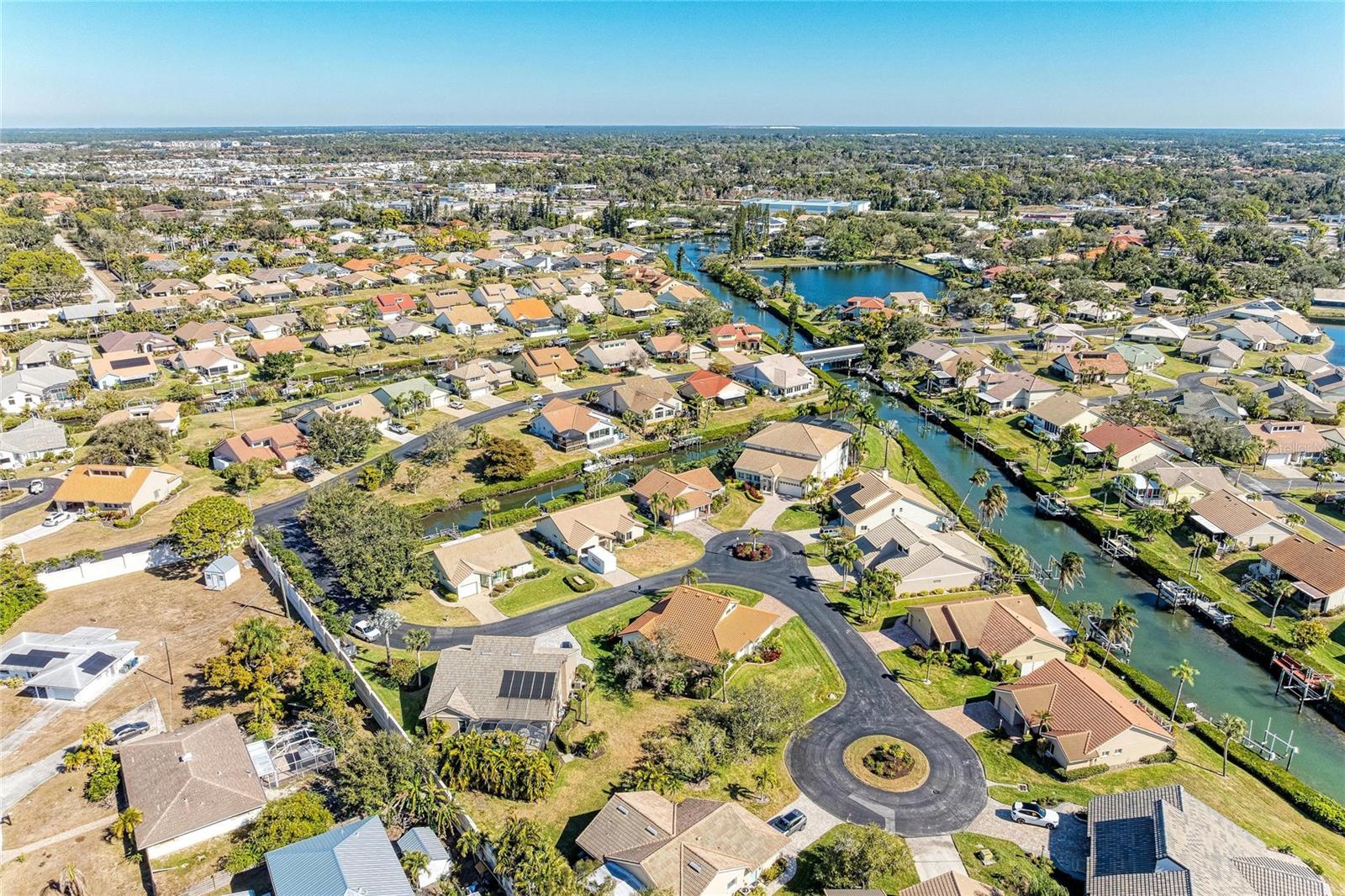 Image 8 of 32 For 185 Inlets Boulevard 185