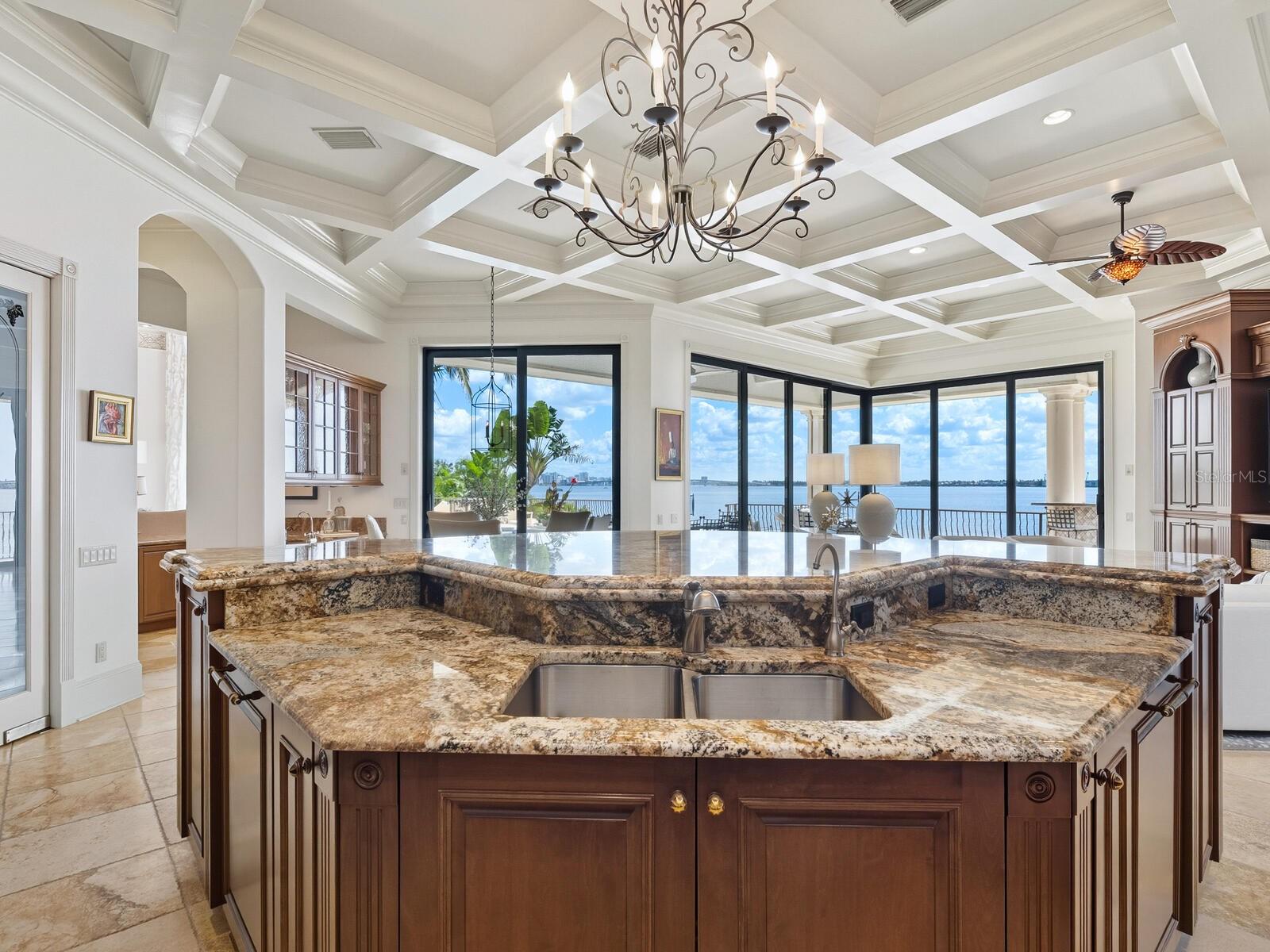 Image 13 of 99 For 1436 John Ringling Parkway