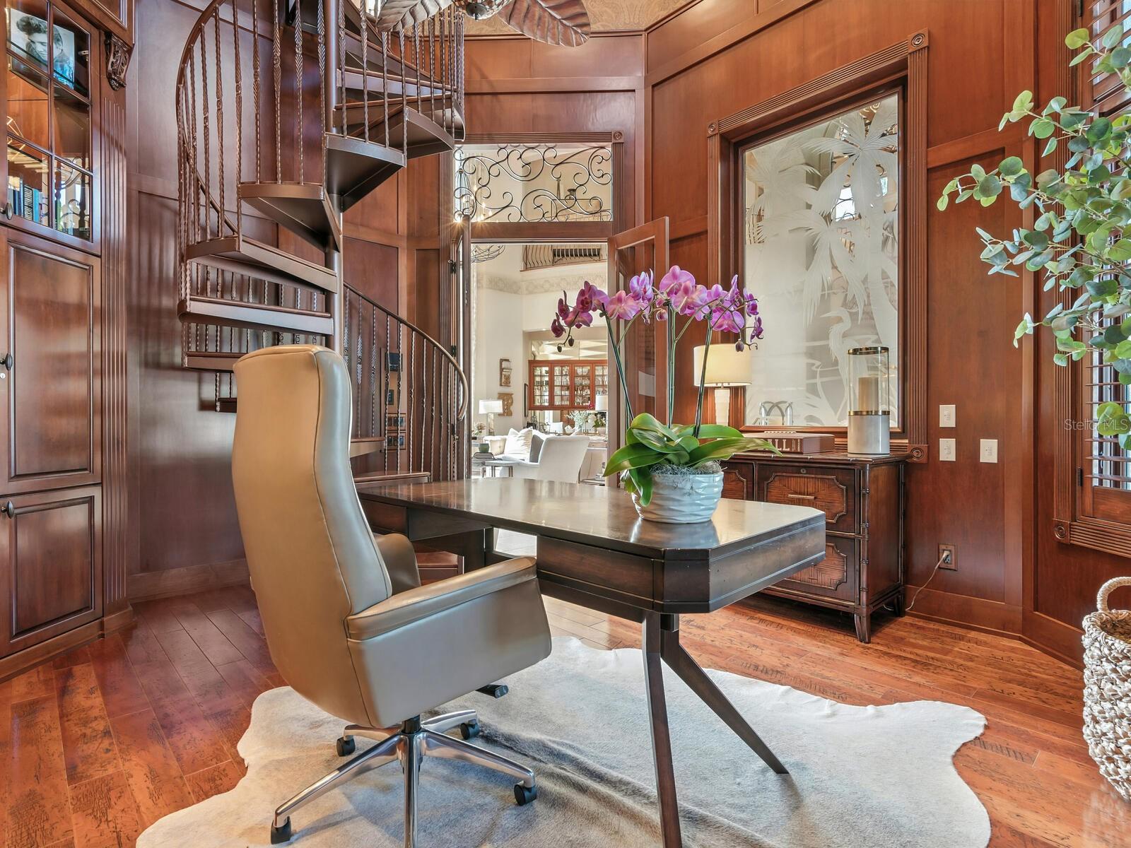 Image 21 of 99 For 1436 John Ringling Parkway