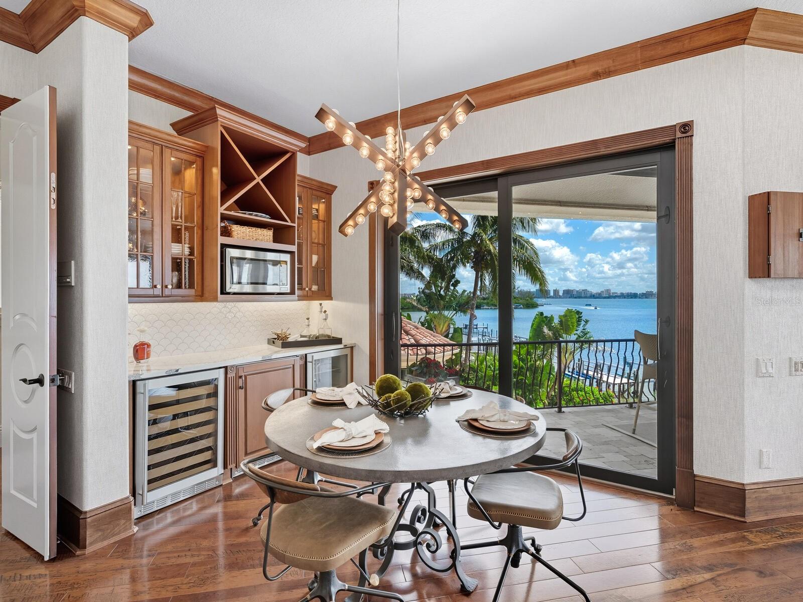 Image 32 of 99 For 1436 John Ringling Parkway