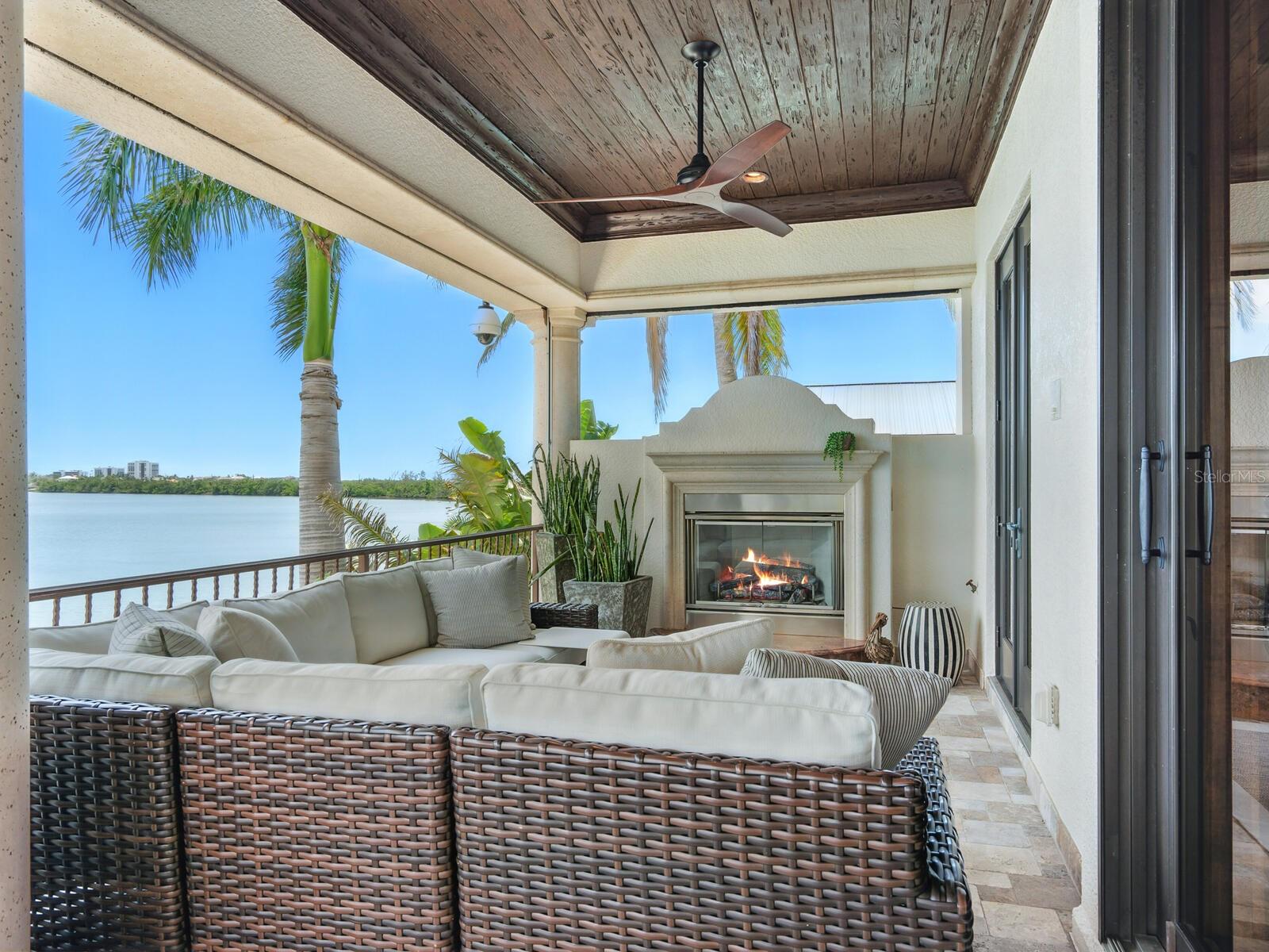 Image 36 of 99 For 1436 John Ringling Parkway