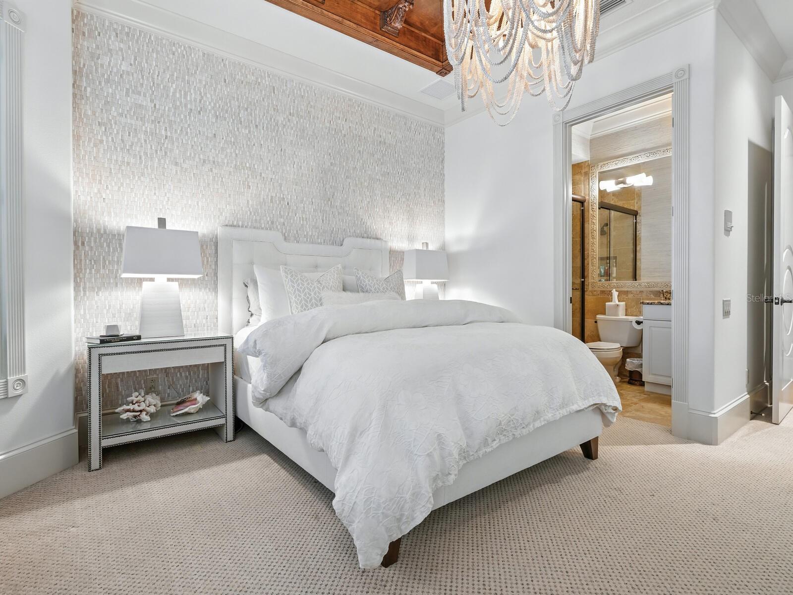 Image 44 of 99 For 1436 John Ringling Parkway