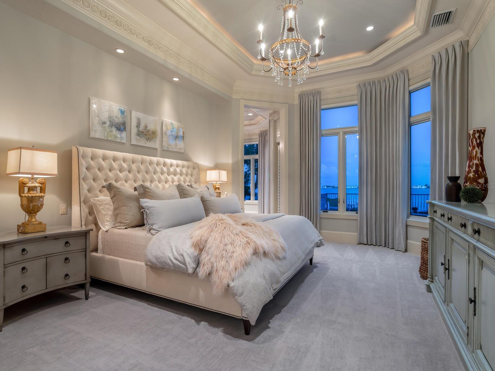 Image 84 of 99 For 1436 John Ringling Parkway