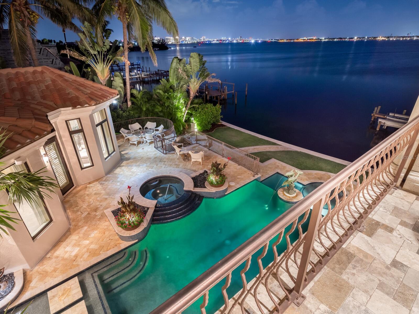 Image 87 of 99 For 1436 John Ringling Parkway