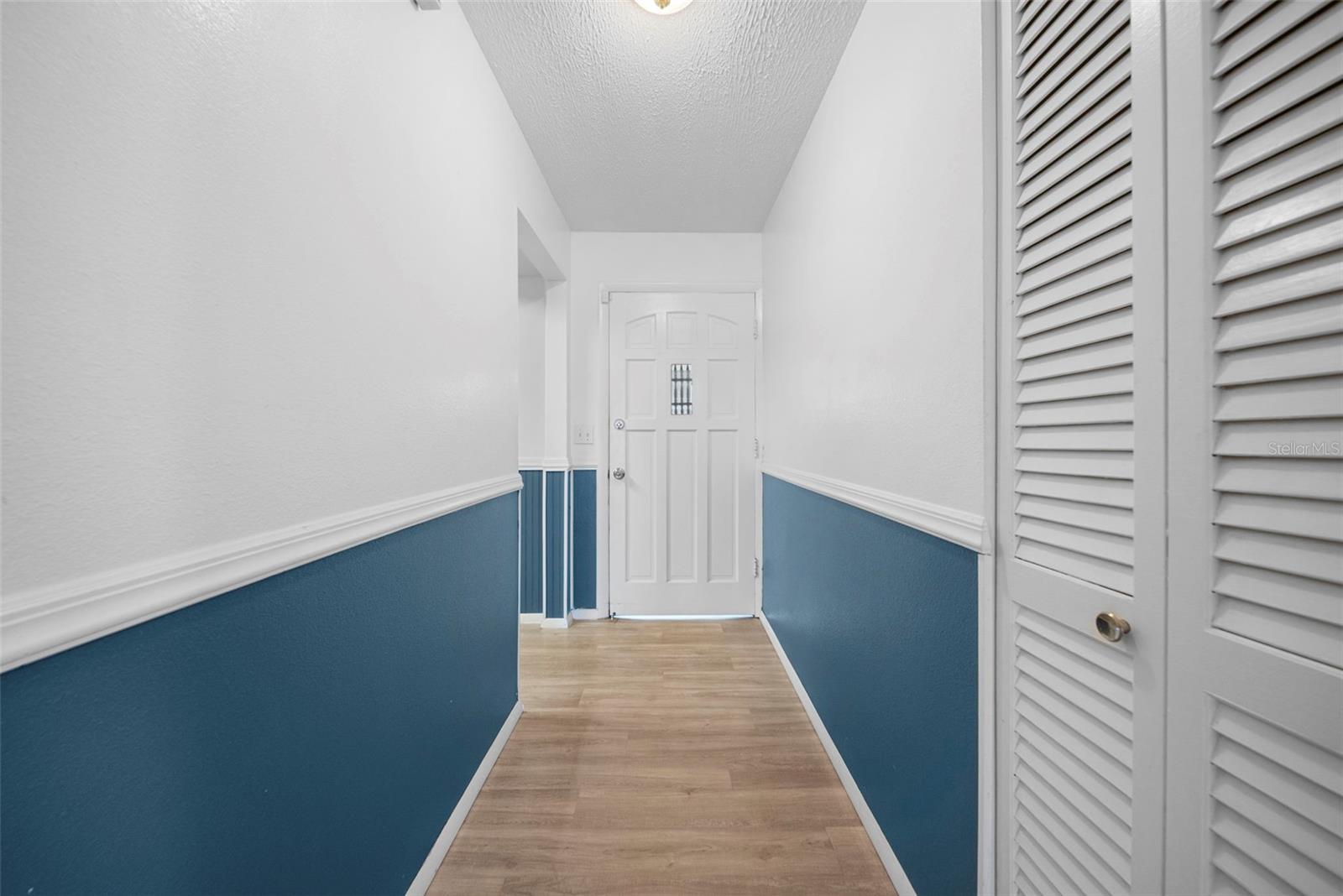 Image 6 of 35 For 4604 Park Acres Drive 96