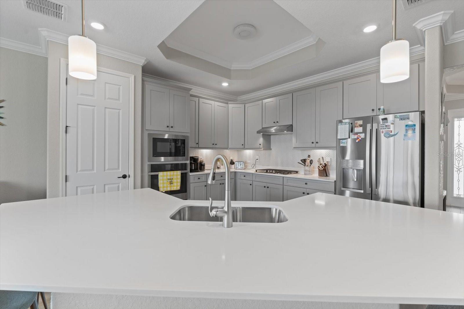 Image 12 of 38 For 5705 Cheech Glen