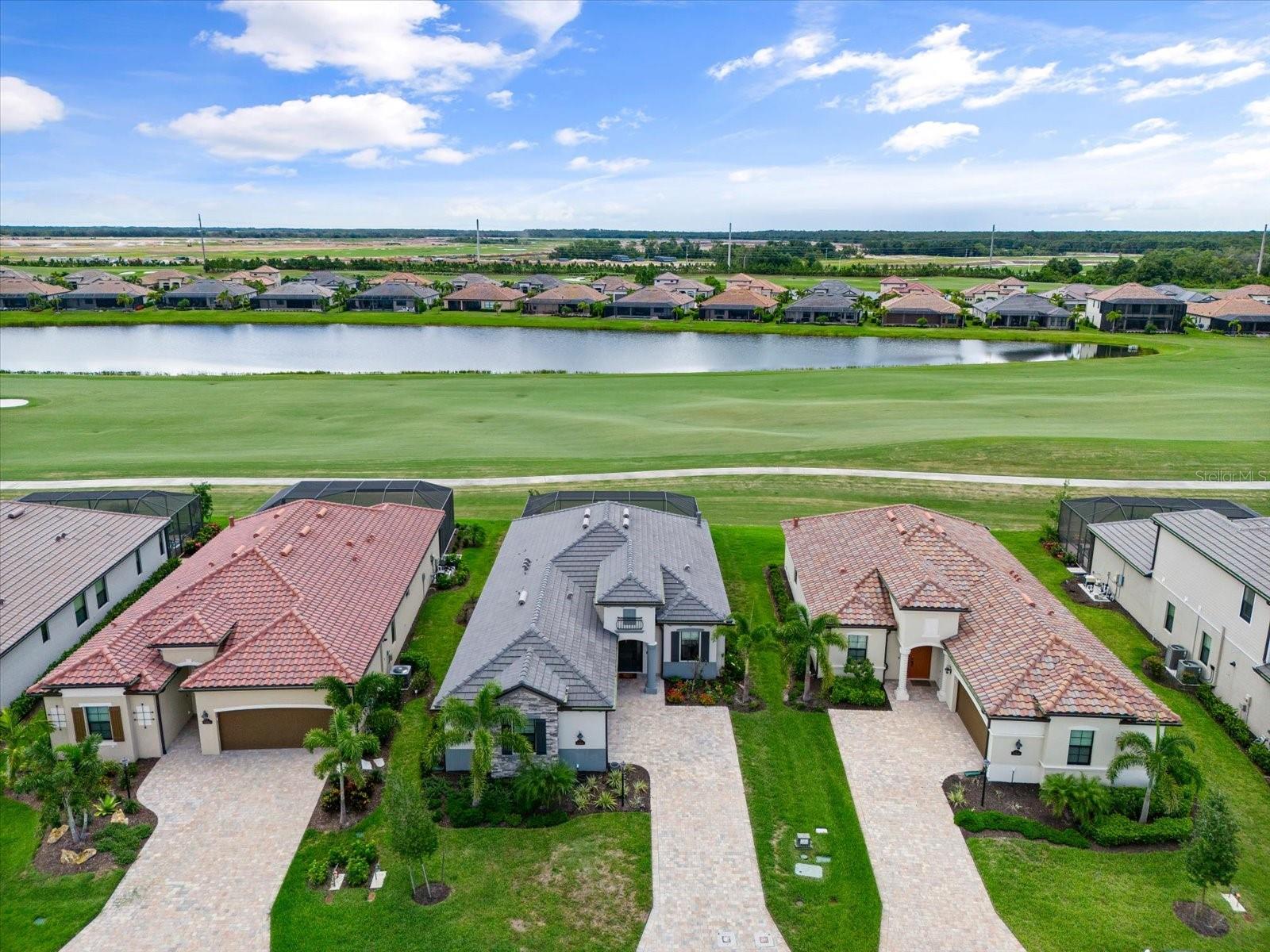 Image 34 of 38 For 5705 Cheech Glen